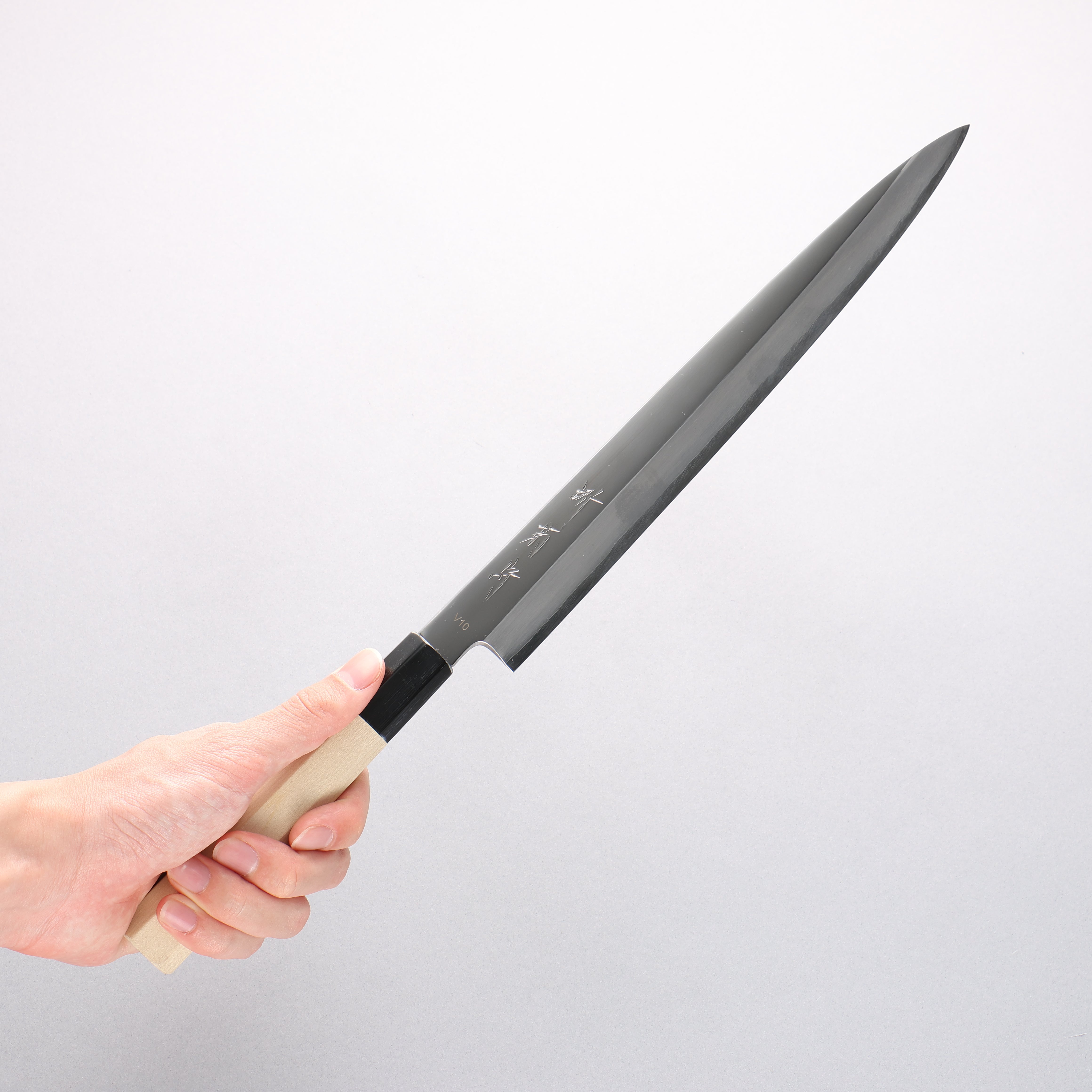 Premium Kikumori VG10 Japanese Yanagiba Sushi Knife 270mm - Mirrored Finish High-Carbon Stainless Steel Blade - Perfect for Sushi Chefs & Japanese Cuisine Preparation