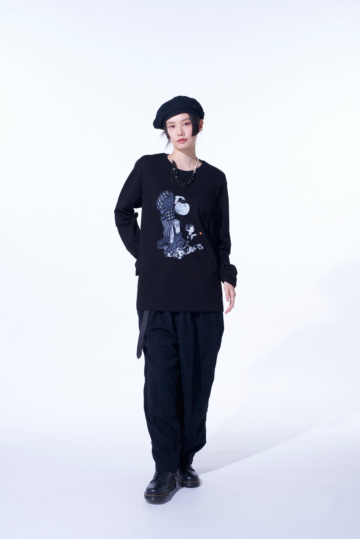 Vintage Ukiyo-e Floral & Lantern Print Long Sleeve T-Shirt - Japanese Art Inspired Graphic Tee for Casual Wear & Street Fashion