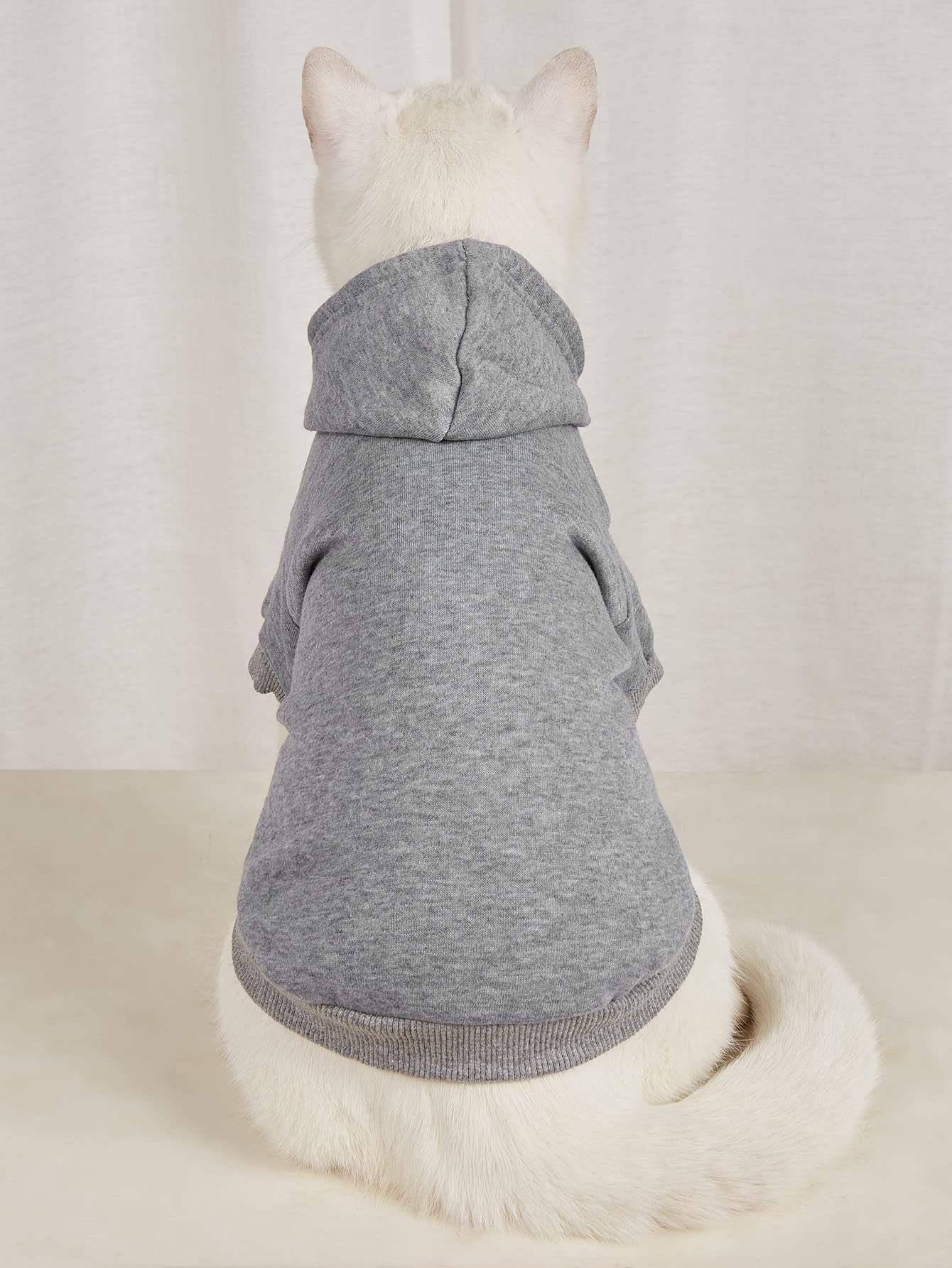 QWINEE Dog Hoodie & Cat Apparel - Warm Pet Jacket for Small Medium Dogs & Cats - Light Grey Medium Size - Perfect for Winter Walks & Indoor Comfort