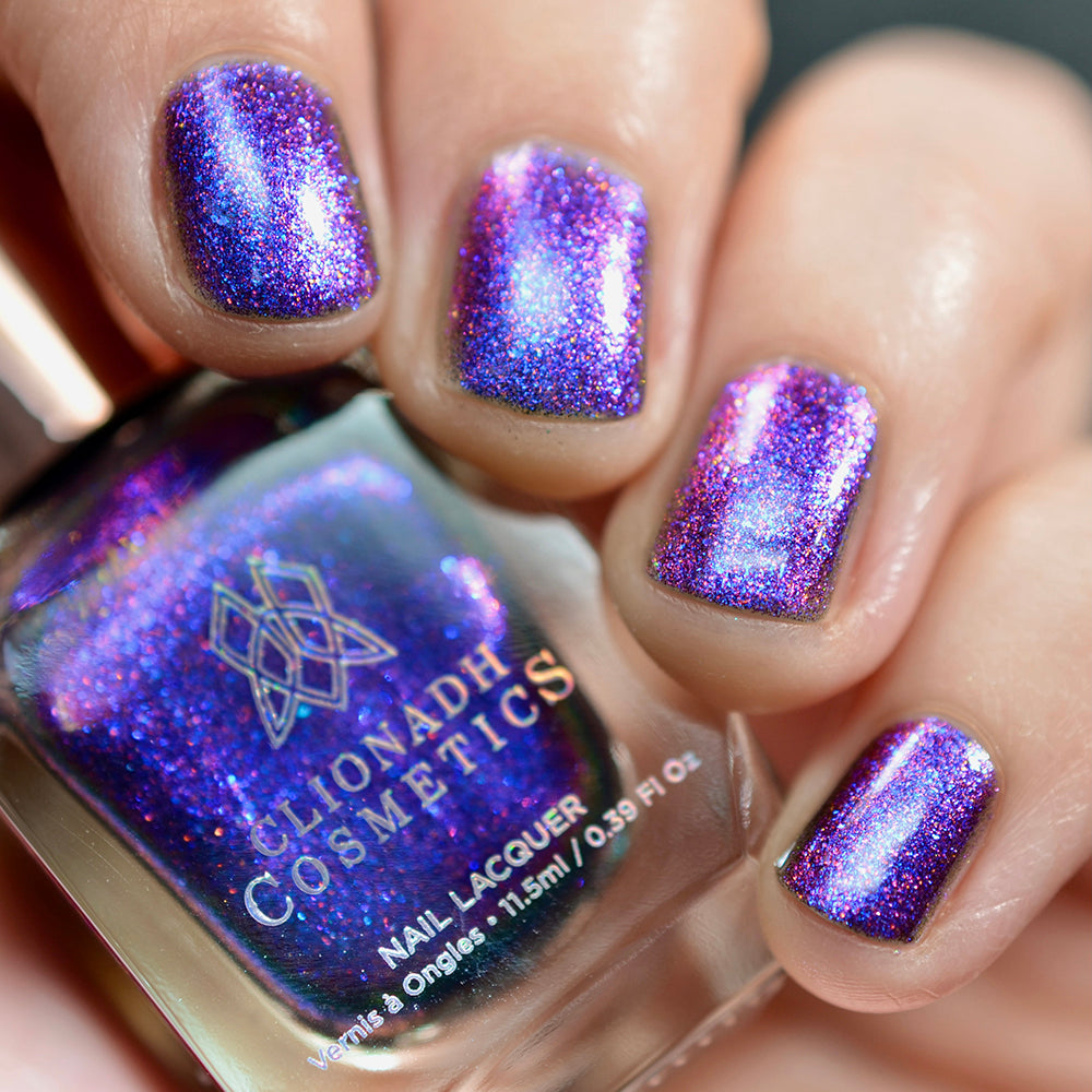 Liquidus Nail Polish - Long Lasting Glossy Nail Lacquer with Vibrant Colors - Perfect for Manicures, Pedicures & Nail Art Designs