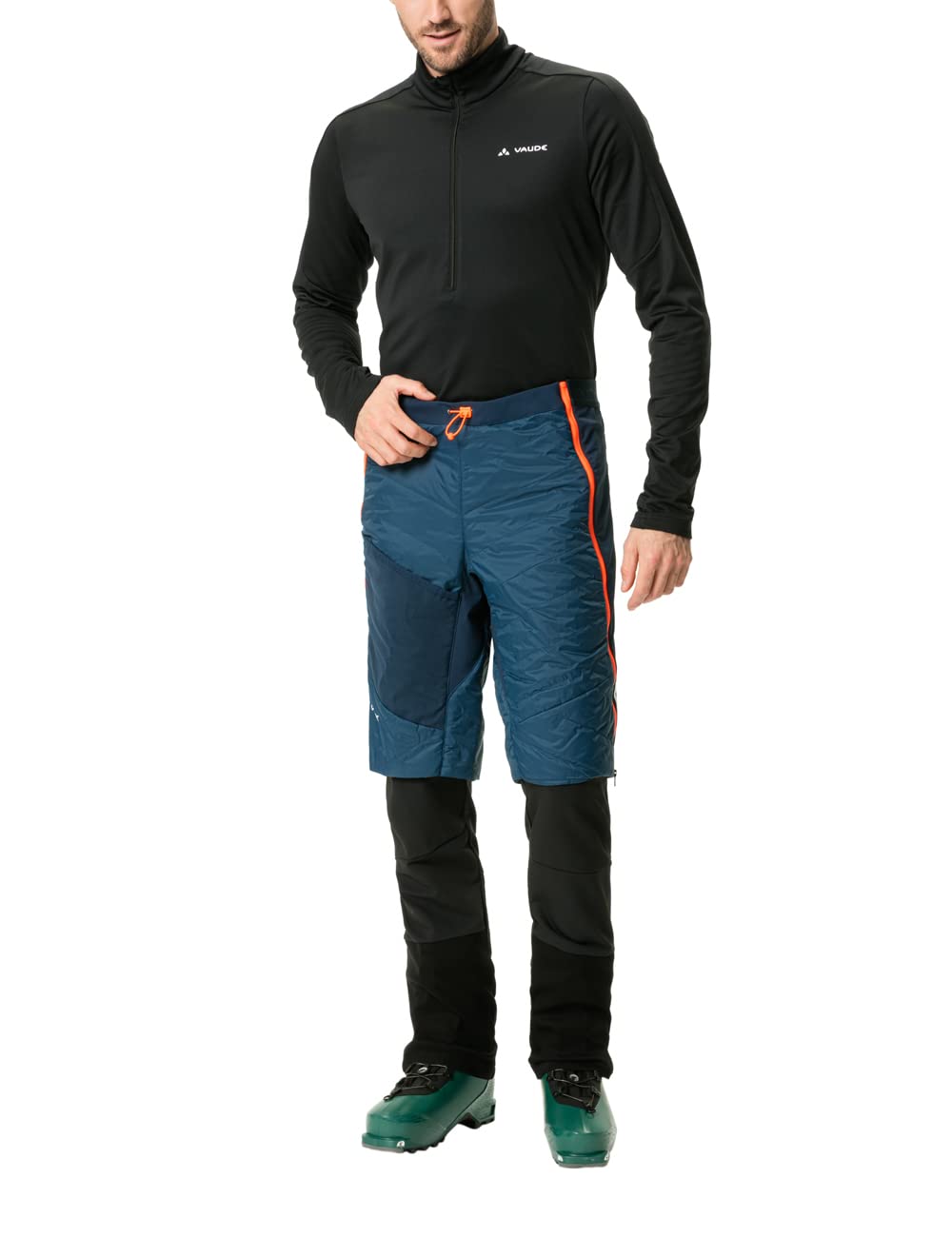 VAUDE Men's Sesvenna Shorts III - Lightweight Hiking & Outdoor Adventure Shorts for Men - Perfect for Camping, Travel & Summer Activities