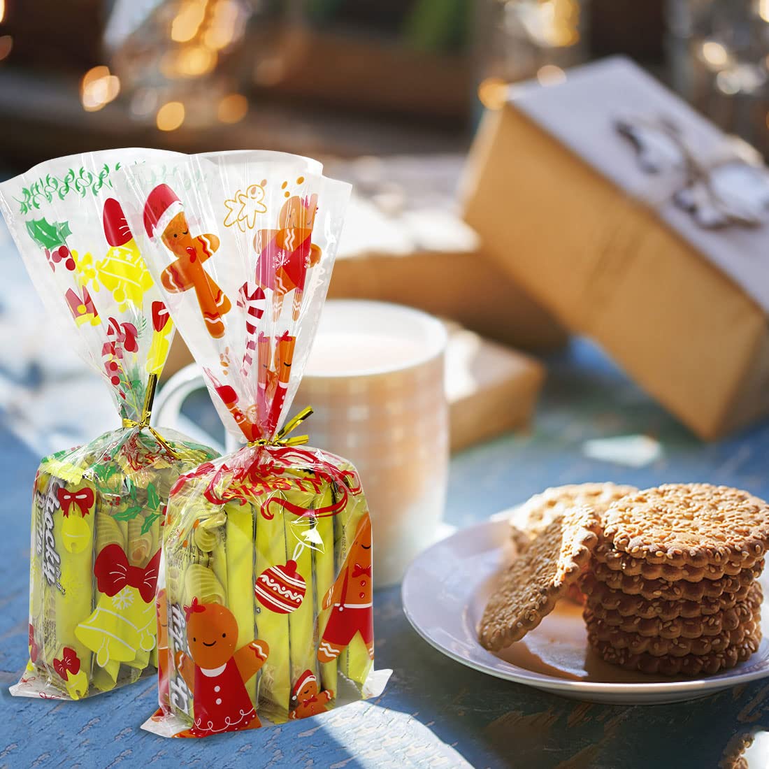 ZMCINER 120PCS Christmas Cellophane Candy Bags with Twist Ties - Holiday Party Favor Supplies for Christmas Treats, Gifts & Candy Storage | Perfect for Christmas Parties, Gift Wrapping & Holiday Celebrations
