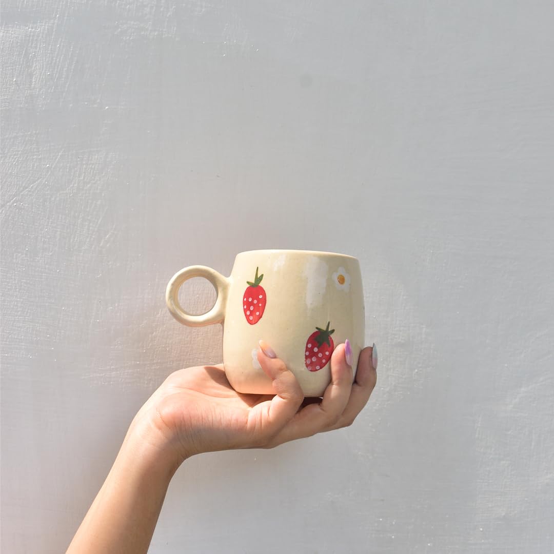 Handmade Strawberry Ceramic Mug - Microwave & Dishwasher Safe 250ml Coffee Tea Cup - Perfect Gift for Best Friend, Office, Home & Cafe Use