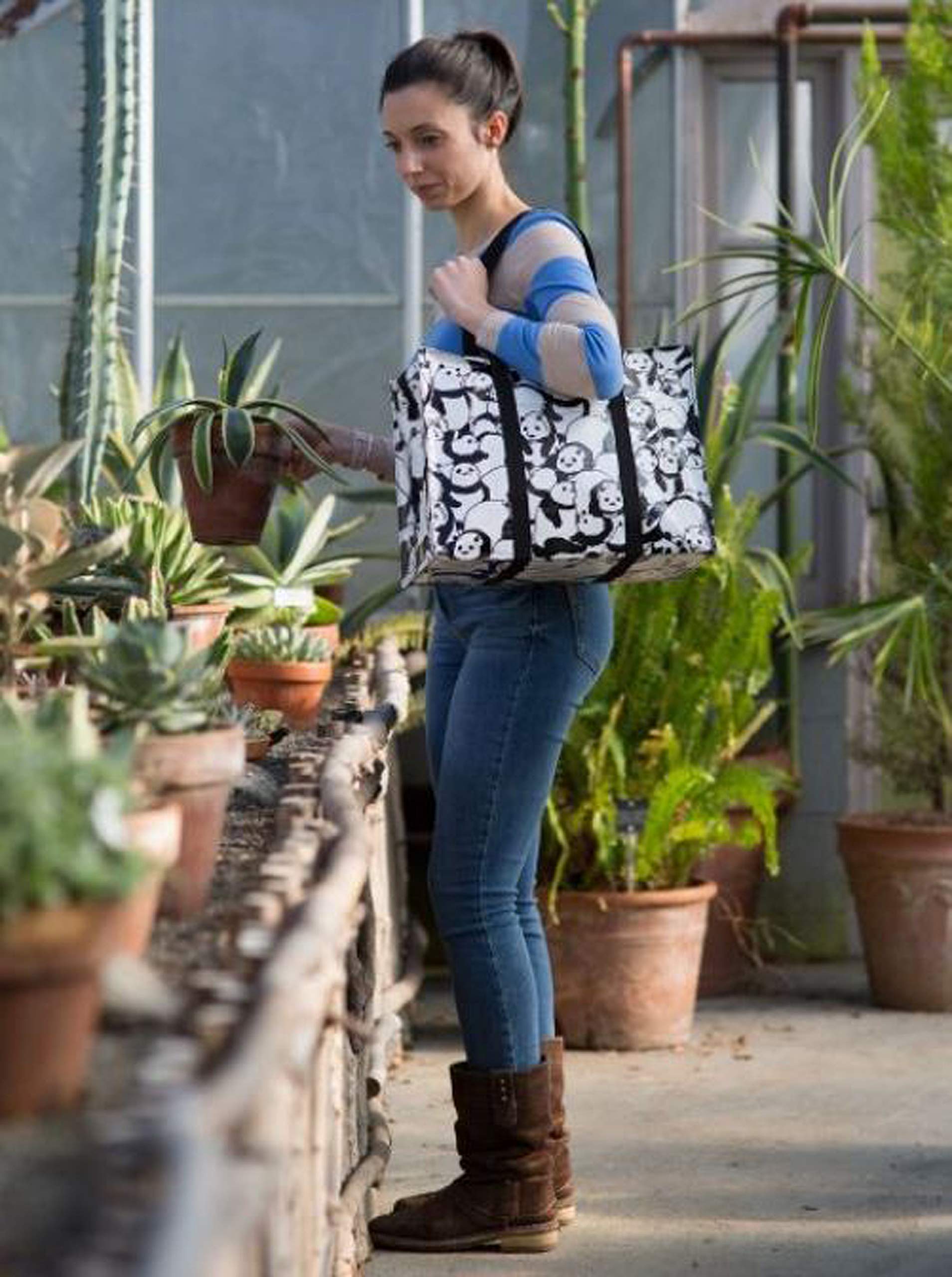Blue Q Flamingo Print Shoulder Tote Bag - Stylish & Durable Women's Handbag for Work, Beach & Shopping