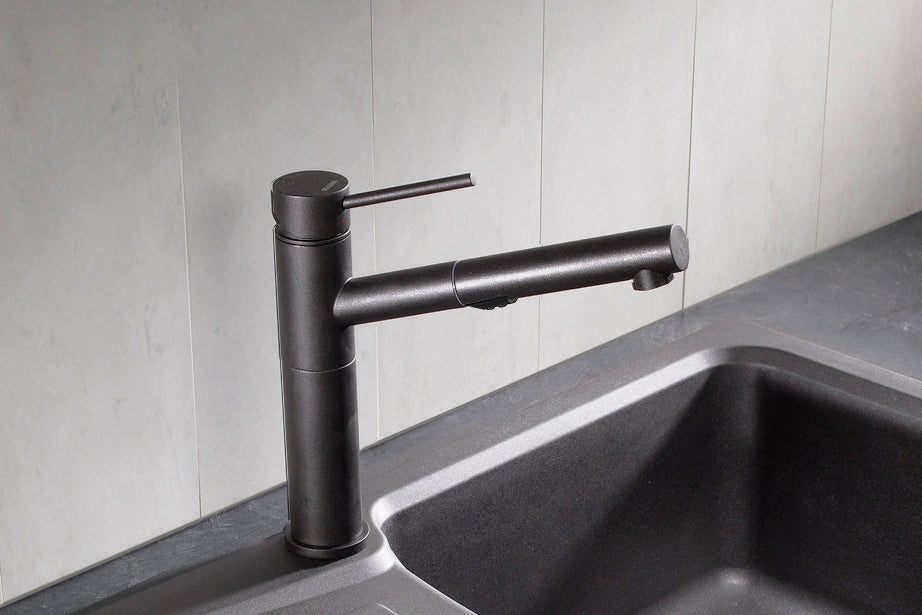 Blanco Alta Pull-Down Kitchen Faucet with Spray Head - Anthracite 401451 | Modern Design for Easy Dishwashing & Sink Cleaning