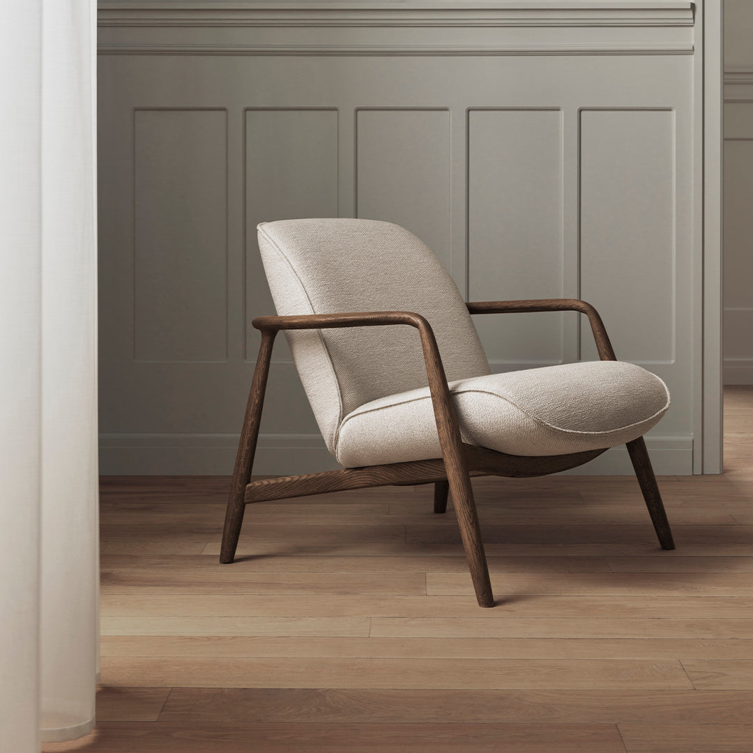 Bowie Lounge Chair - Modern Accent Chair for Living Room, Bedroom & Office - Comfortable Upholstered Armchair with Wooden Legs - Perfect for Relaxing, Reading & Lounging