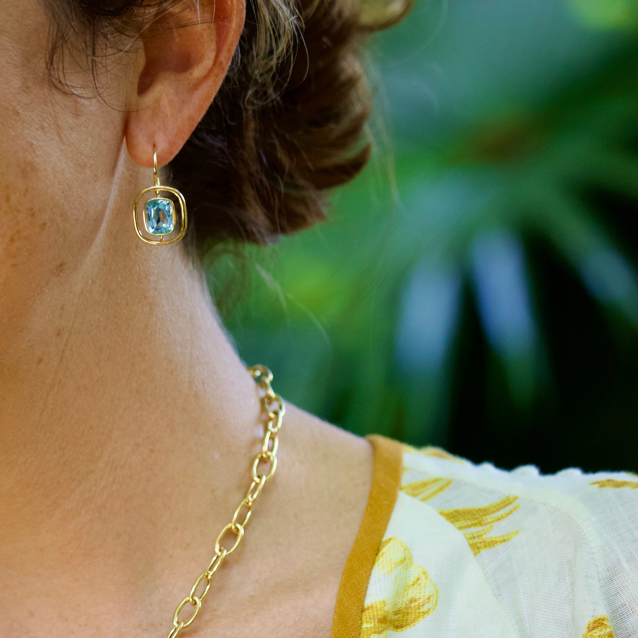 6.5ctw Cushion Cut Blue Topaz 18K Yellow Gold Leverback Earrings for Women - Elegant Jewelry Gift for Wedding, Anniversary & Special Occasions