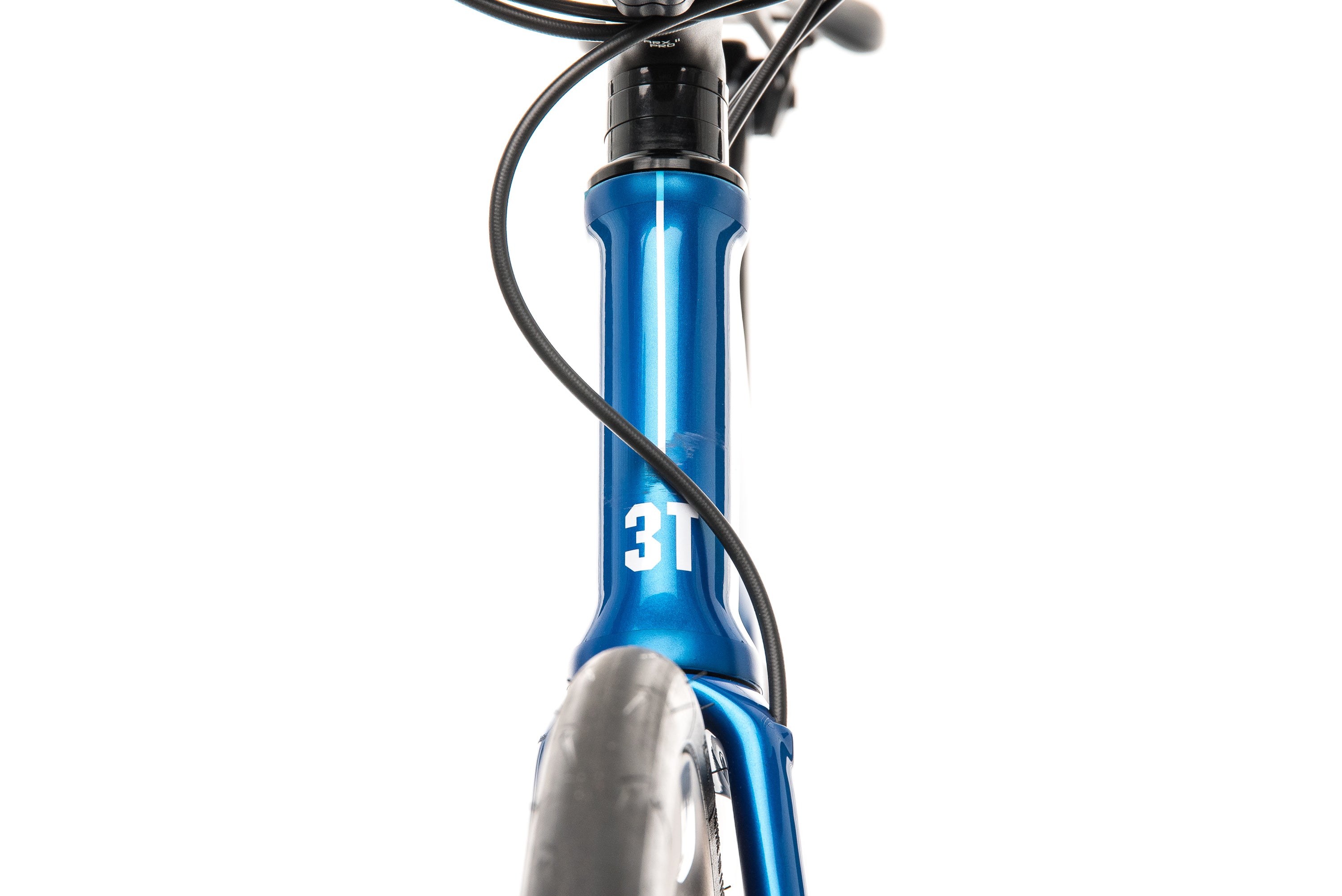 2018 3T Strada Pro Force Road Bike - Medium Size | Lightweight Carbon Frame, High-Performance for Racing & Endurance Training | Perfect for Competitive Cyclists & Long-Distance Rides