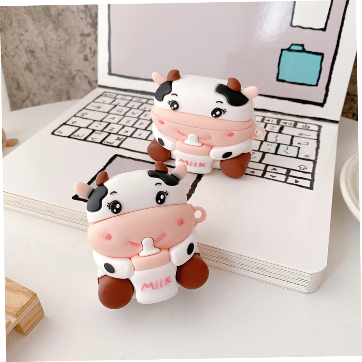 Cow-Shaped Silicone Earbud Case - Cute Cow Design Earphone Cover, Shockproof & Stylish for AirPods, Galaxy Buds - Perfect for Travel, Workout & Daily Use