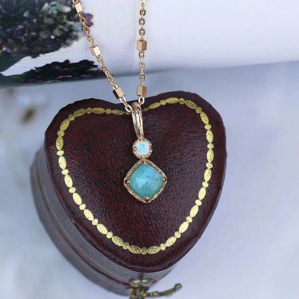 925 Sterling Silver Labradorite Pendant Necklace for Women - Elegant Healing Crystal Jewelry Gift | Spiritual Protection, Meditation & Everyday Wear