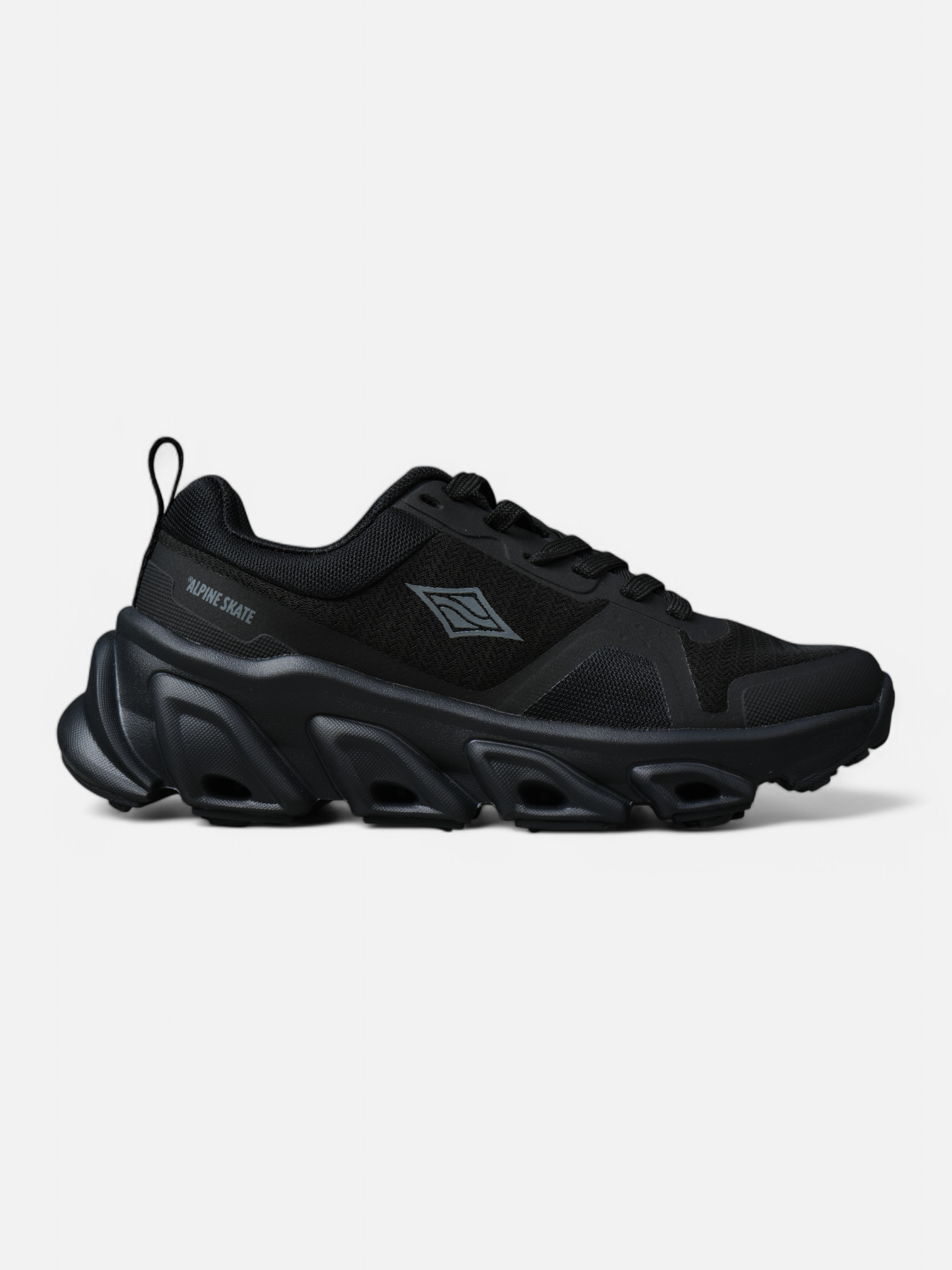 Alpine Skate Women's Kalispell Black Sneakers - Comfortable & Stylish for Casual Wear, Skating, and Outdoor Activities