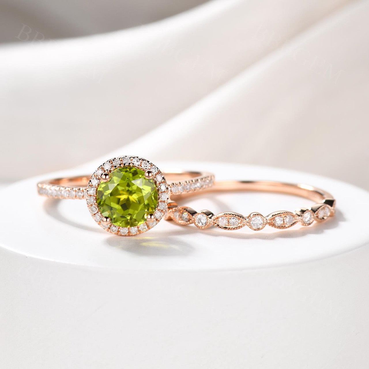 7mm Round Cut Peridot Engagement Ring Set with Diamond Wedding Band in 14K Yellow Gold - Perfect for Bridal Jewelry, Anniversary Gifts & Special Occasions