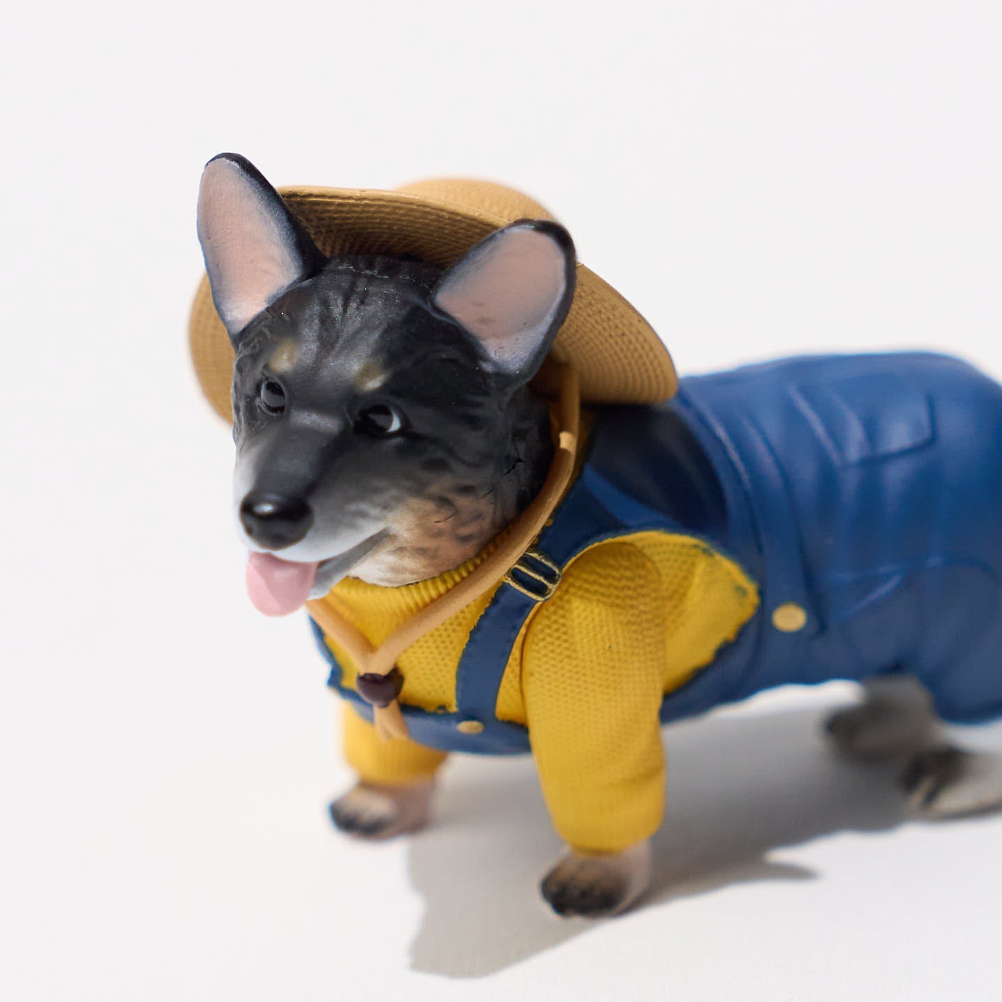 Only Wan Vol. 04 Gacha Capsule Toy - Collectible Anime Figure for Display & Gaming Fun