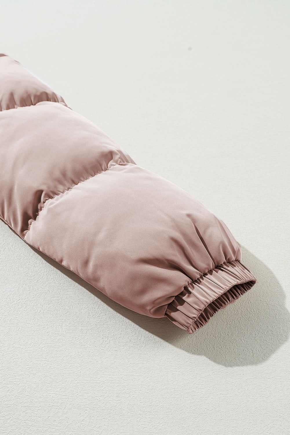 Stylish Apricot Pink Puffer Jacket for Women - Lightweight Winter Coat with Hood, Warm Quilted Outerwear for Cold Weather - Perfect for Outdoor Activities, Skiing, and Casual Winter Fashion