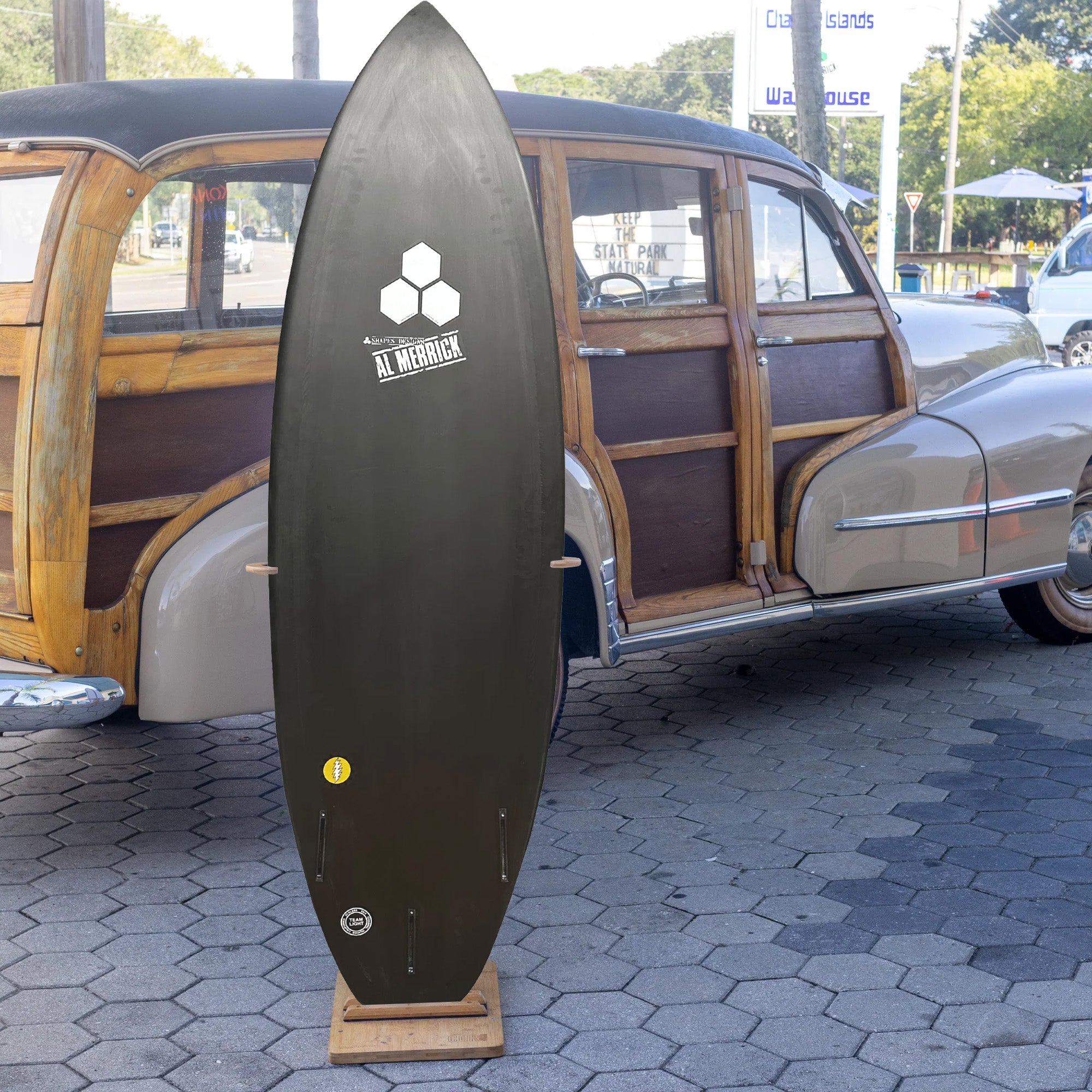Channel Islands Happy Everyday ECT 5'10 Surfboard with Futures Fins - Perfect for Daily Surfing & Wave Riding