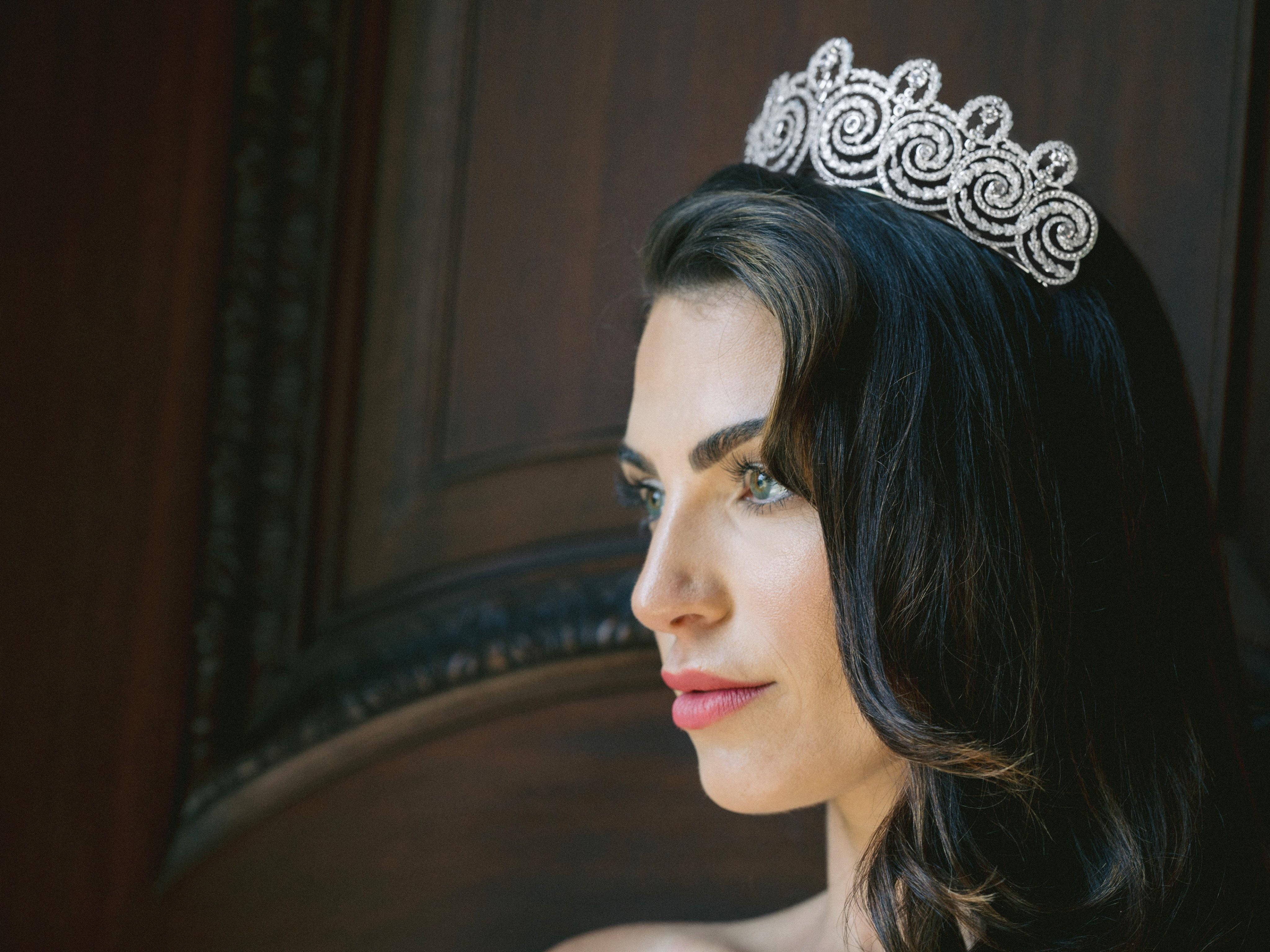 KHEDIVE Simulated Diamond Bridal Tiara - Elegant Wedding Headpiece for Bride, Princess, Prom & Special Occasions