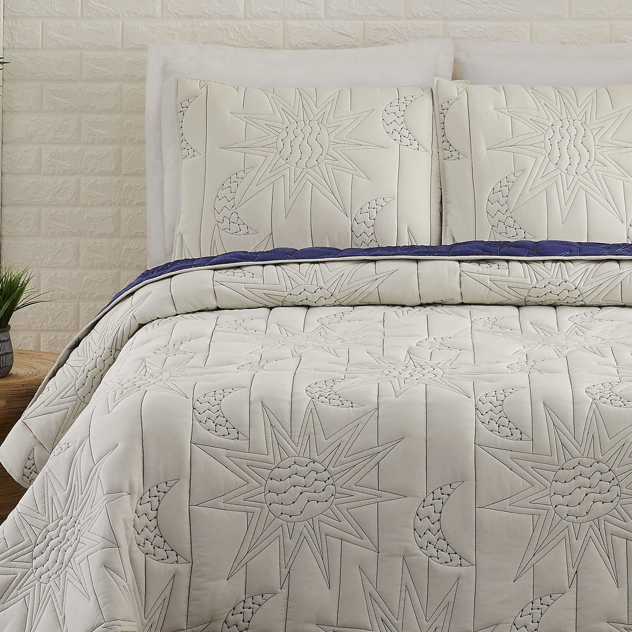 Justina Blakeney Makers Collective Sun & Moon Twin Quilt Set - Natural & Blue Boho Bedding for Teens & Adults - Perfect for Bohemian Bedrooms & Dorm Decor