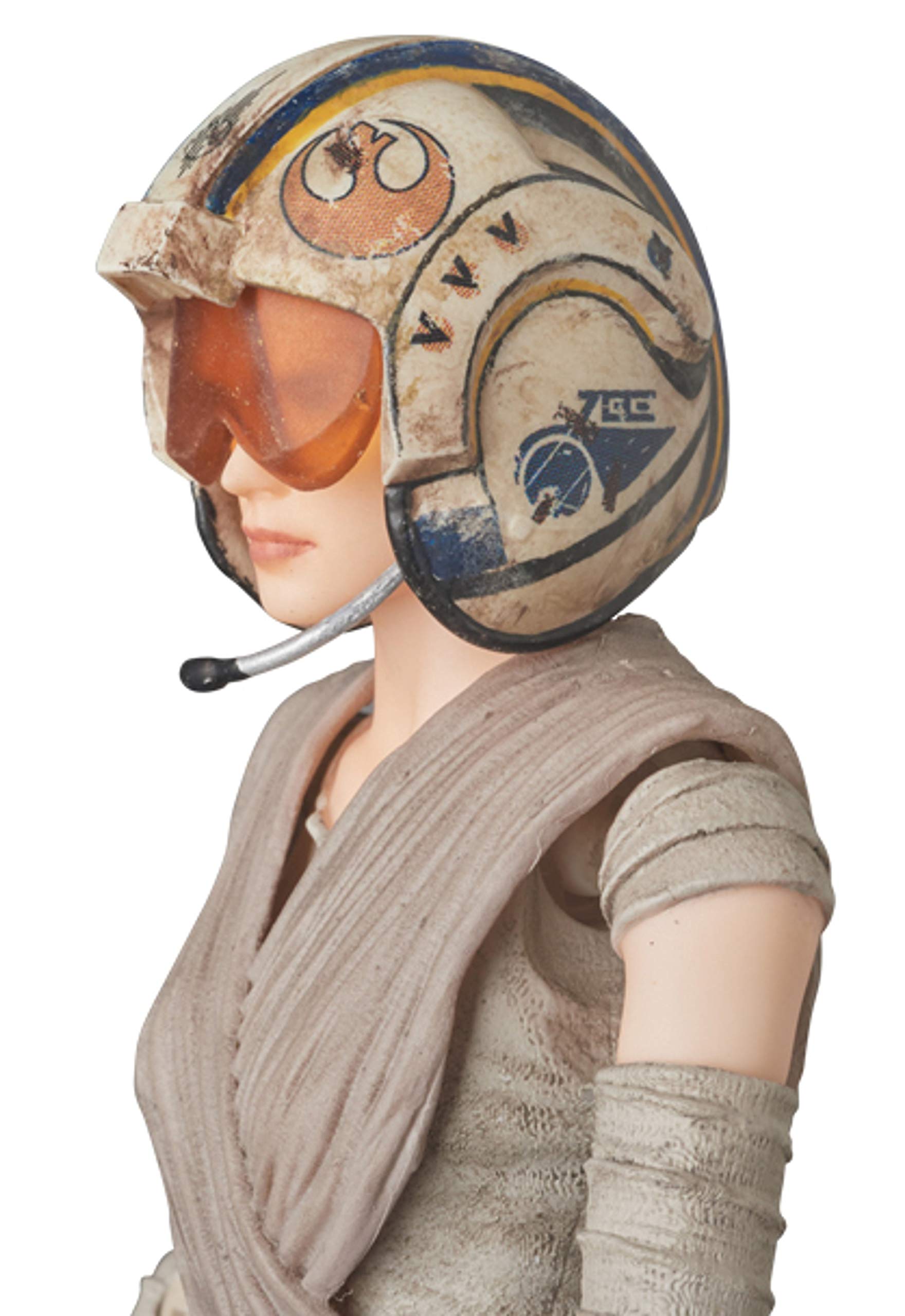 Medicom Toy MAFEX Rey Star Wars The Force Awakens 6-Inch Collectible Action Figure - Highly Articulated with Accessories - Perfect for Display, Photography & Star Wars Fans Collection