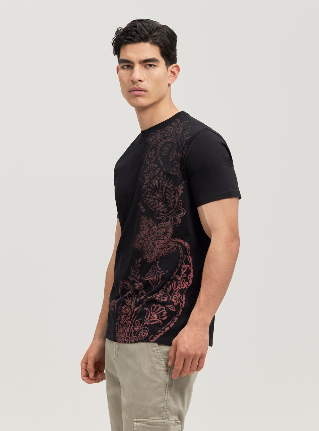 Eco-Friendly Black Faded Paisley Print T-Shirt for Men - Casual Wear, Street Style & Everyday Comfort