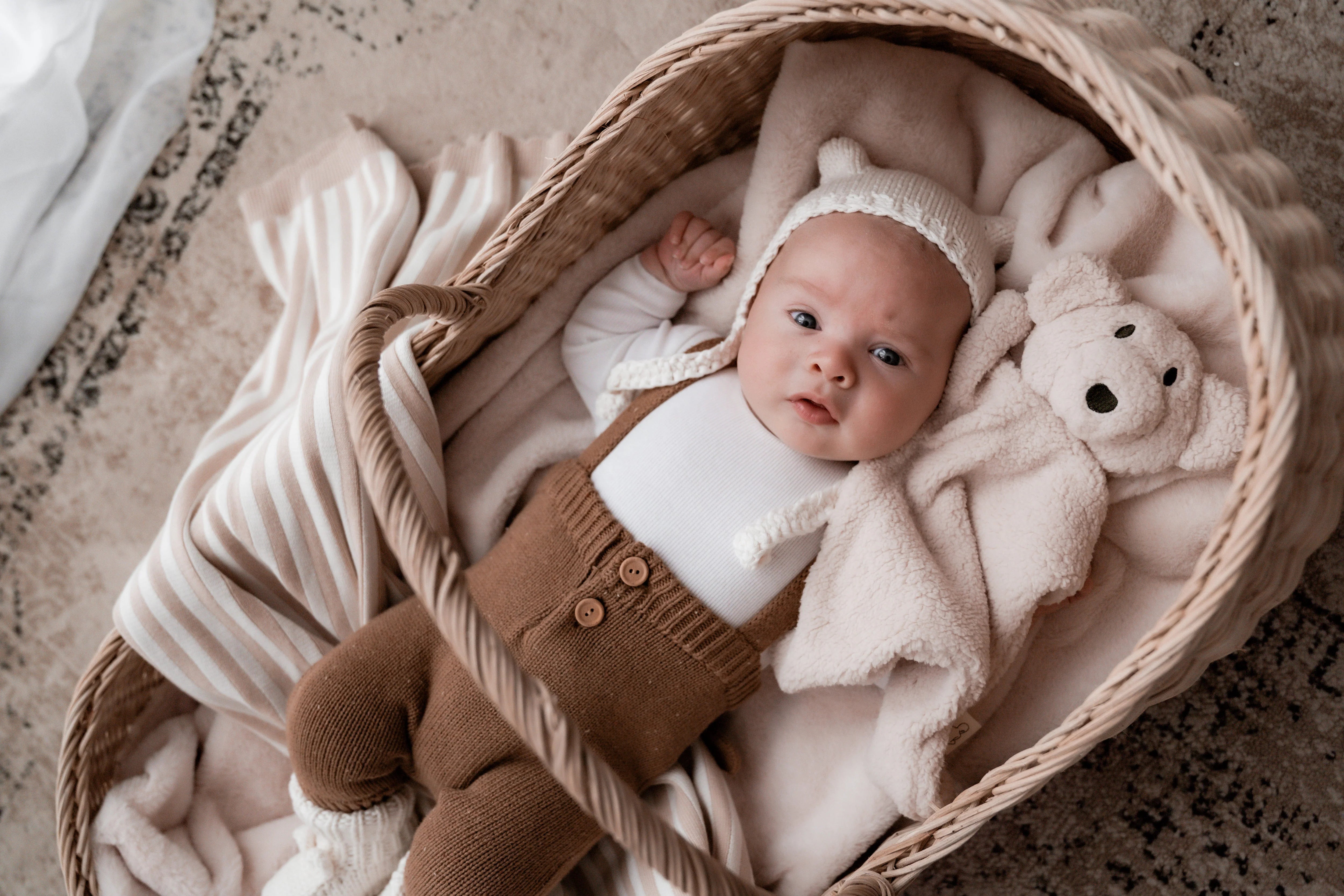 Pop Ya Tot Beary Knit Bonnet Ivory - Cozy Baby Hat for Newborns & Infants - Perfect for Winter, Photoshoots & Outdoor Adventures