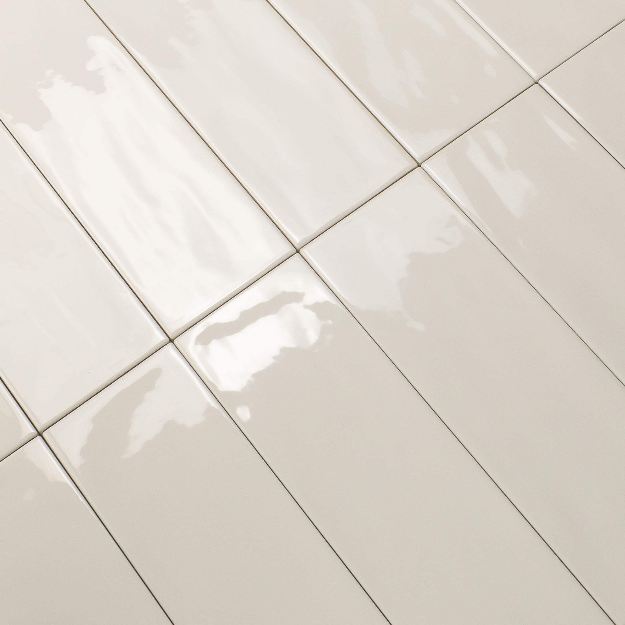Premium Silk Plus Subway Wall Tiles for Kitchen & Bathroom - Orange County CA | Waterproof Ceramic Backsplash Tiles for Modern Home Renovation