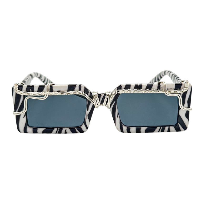 Wild Stripes - Trendy Striped Fashion for Women & Men | Casual & Party Outfits | Perfect for Everyday Wear & Special Occasions