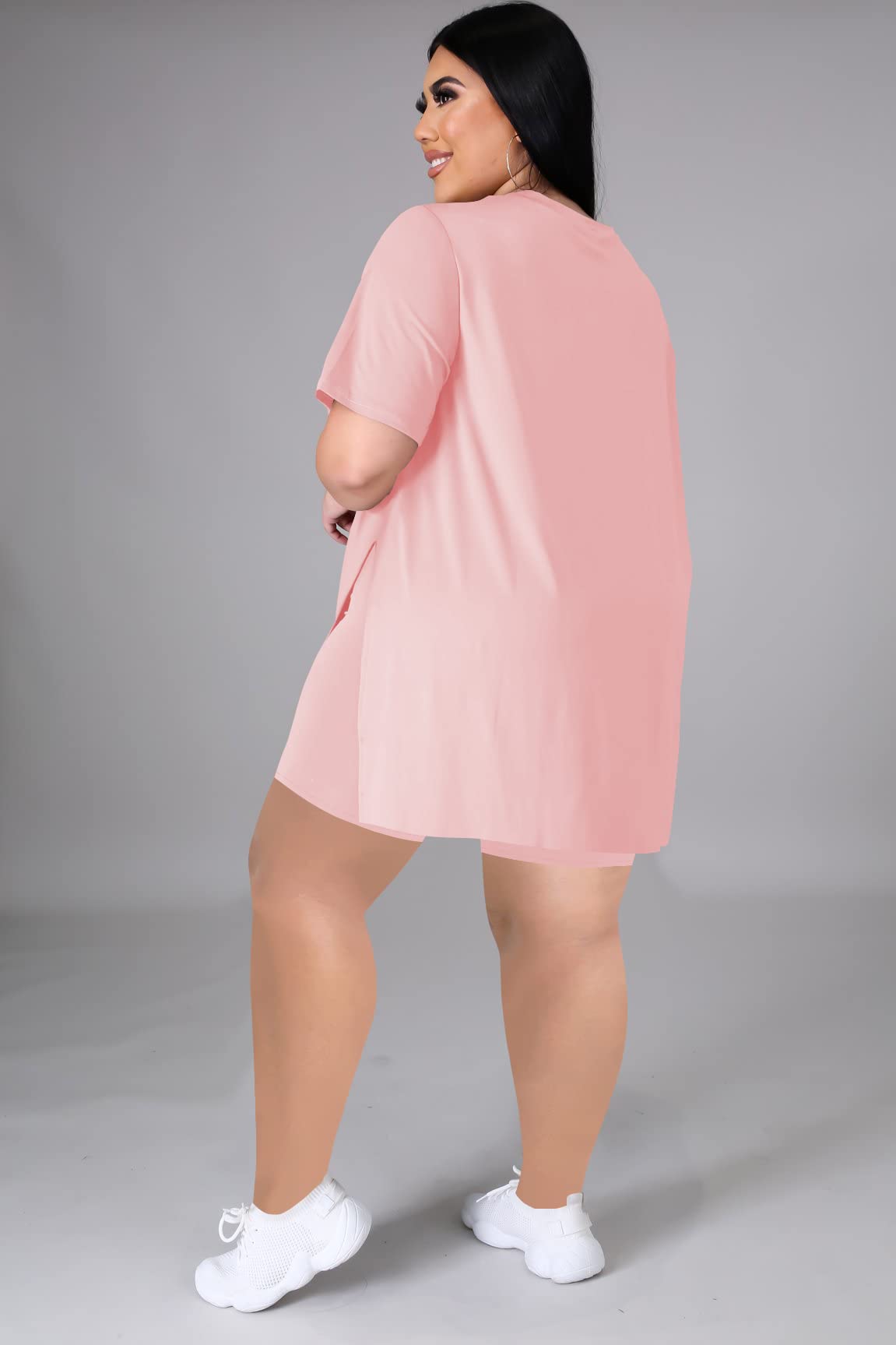 Plus Size Women's 2-Piece Loungewear Set - Oversized T-Shirt & Shorts Comfy Outfit for Summer | Casual Wear, Home Relaxation & Vacation Outfits