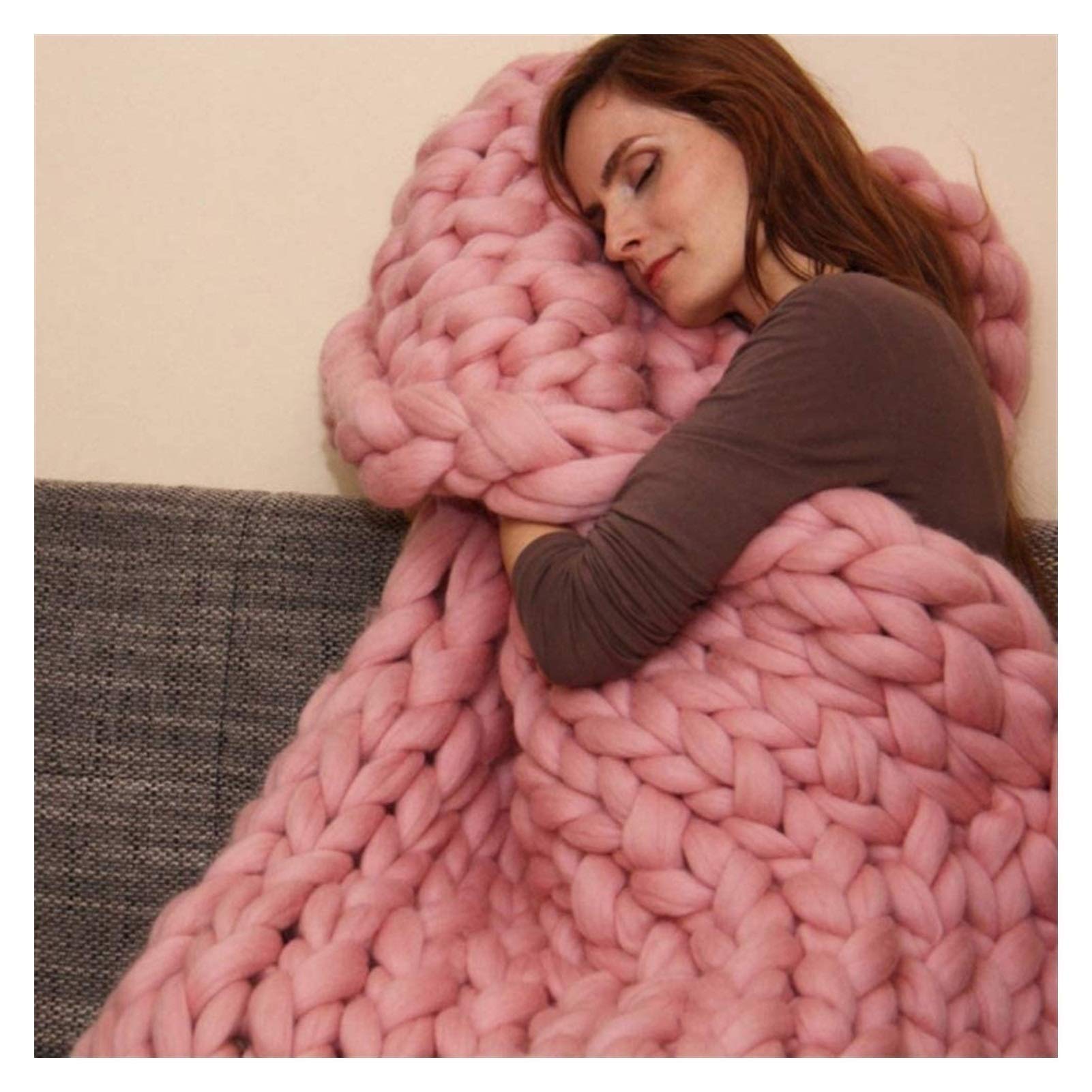 Chunky Hand Knitted Throw Blanket - Soft Large Knit Air Conditioning Blanket for Couch, Sofa & Bed - Modern Home Decor (180x200cm, Leather Pink) - Perfect for Cozy Evenings, Winter Warmth & Stylish Living Room Accent