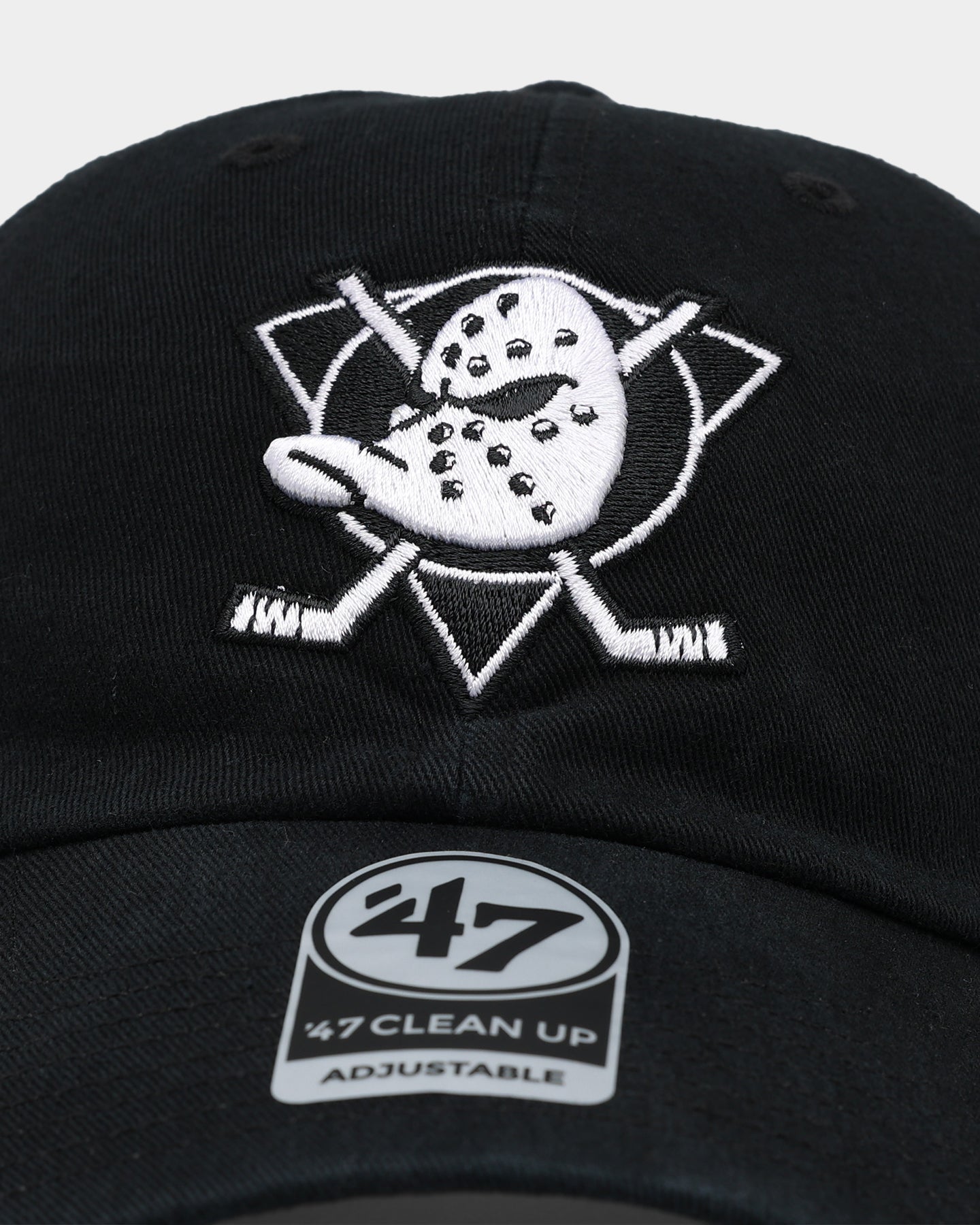 47 Brand Anaheim Ducks 47 Clean Up Strapback Black/White Adjustable Hat - Official NHL Hockey Cap for Men & Women - Perfect for Game Day, Casual Wear & Sports Fans
