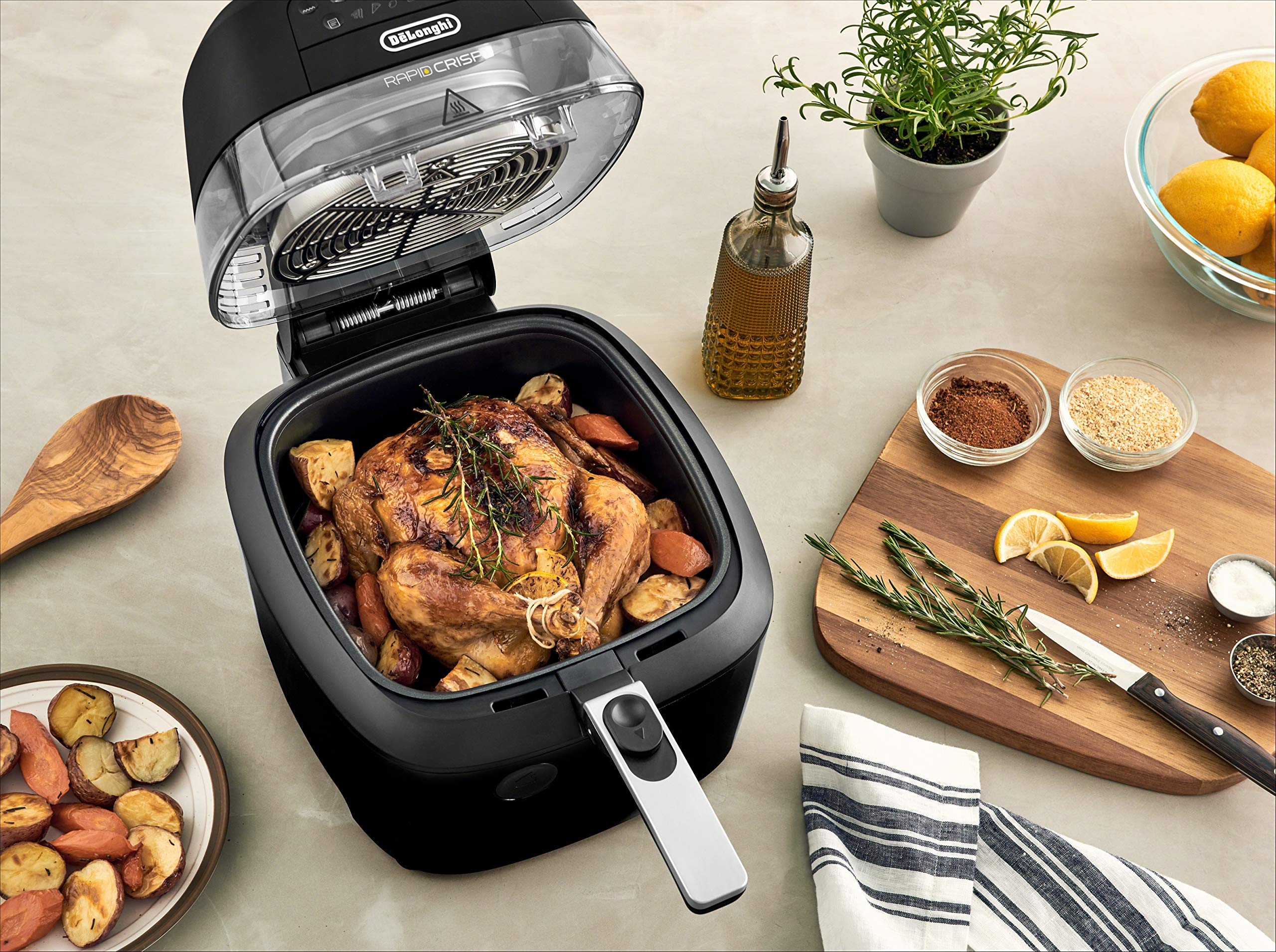 De'Longhi Rapid Crisp 5-Quart Air Fryer - 1700W XL Cooker for Fries, Chips, Roasts & Baking - 5 Preset Functions with Pizza Setting for 20% Faster Cooking - Nonstick & Easy Clean with 360° View - Perfect for Family Meals & Quick Snacks - Model FH2394 in Black