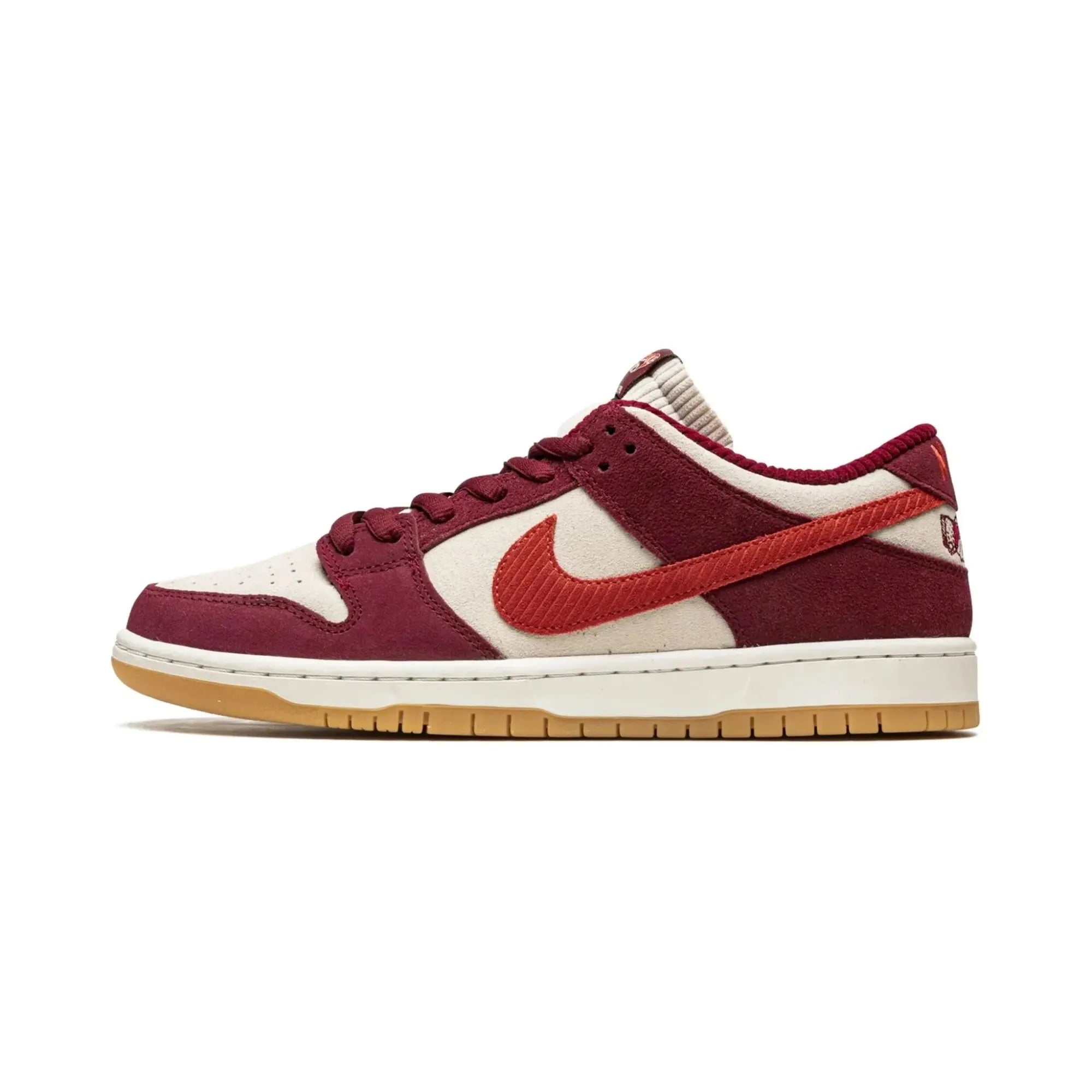 Nike SB Dunk Low X Skate Like A Girl Bordeaux Skateboarding Shoes - Women's Casual Sneakers for Streetwear & Skateboarding