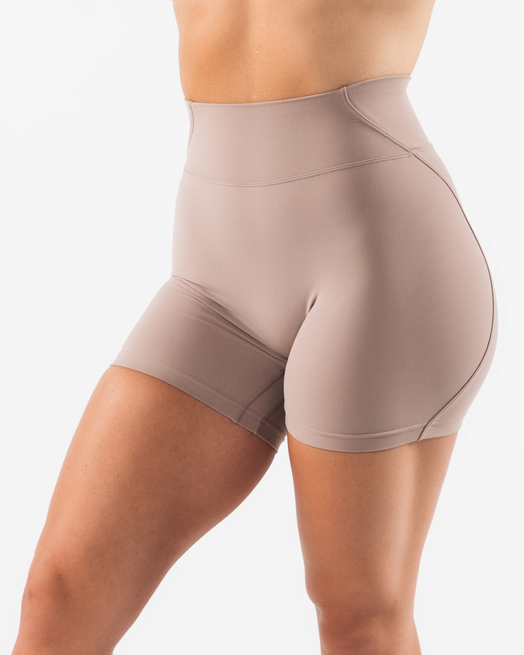 Aura Short 5 Sand - Women's Comfortable Summer Shorts for Casual Wear, Beach & Outdoor Activities