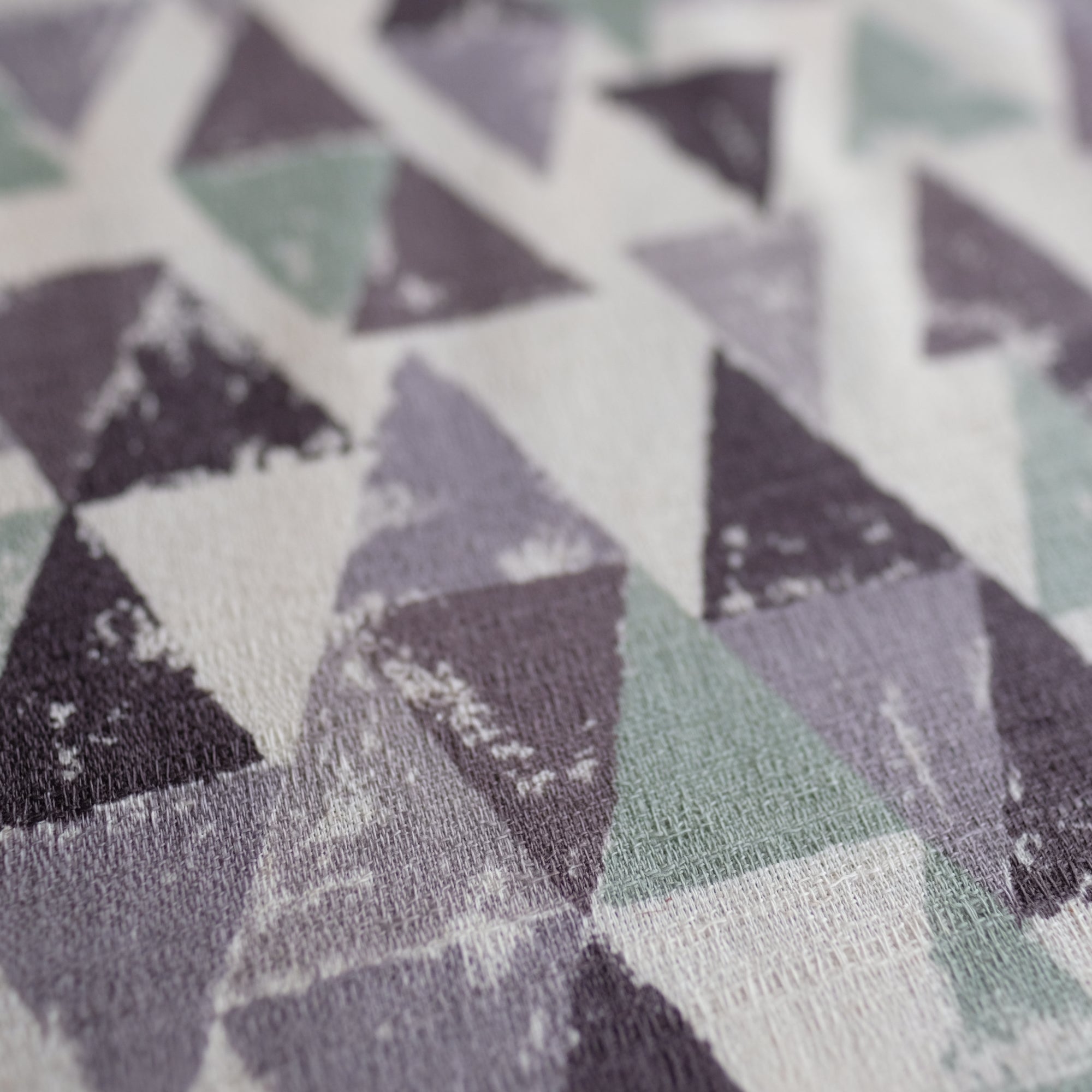 Premium Japanese Cotton & Linen Fabrics - Handcrafted Unique Textile Collection for Home Decor & Fashion Design