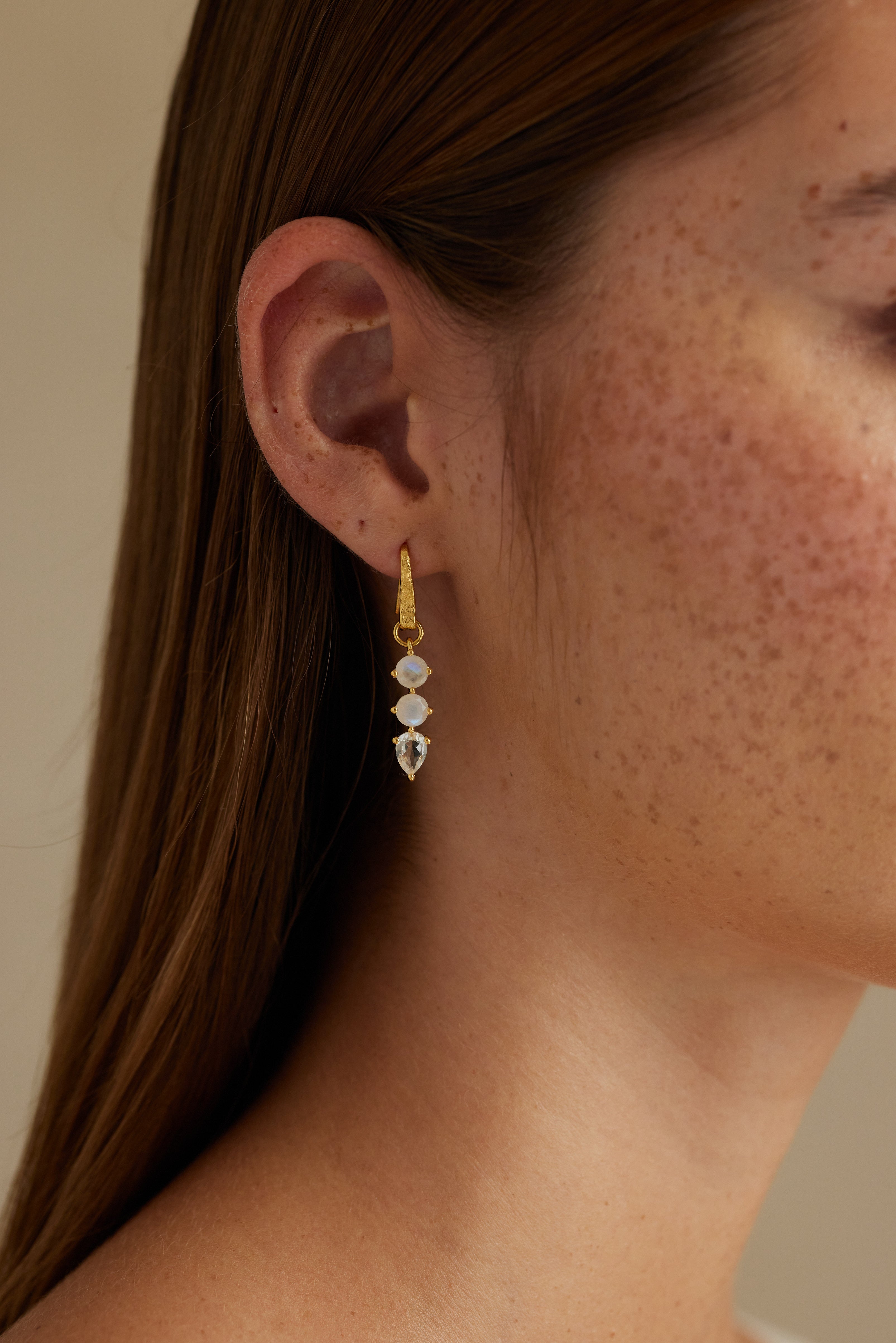 Elegant Clementine Gold Earrings for Women - 14K Gold Plated Hoop Earrings - Perfect for Everyday Wear, Parties & Gifts