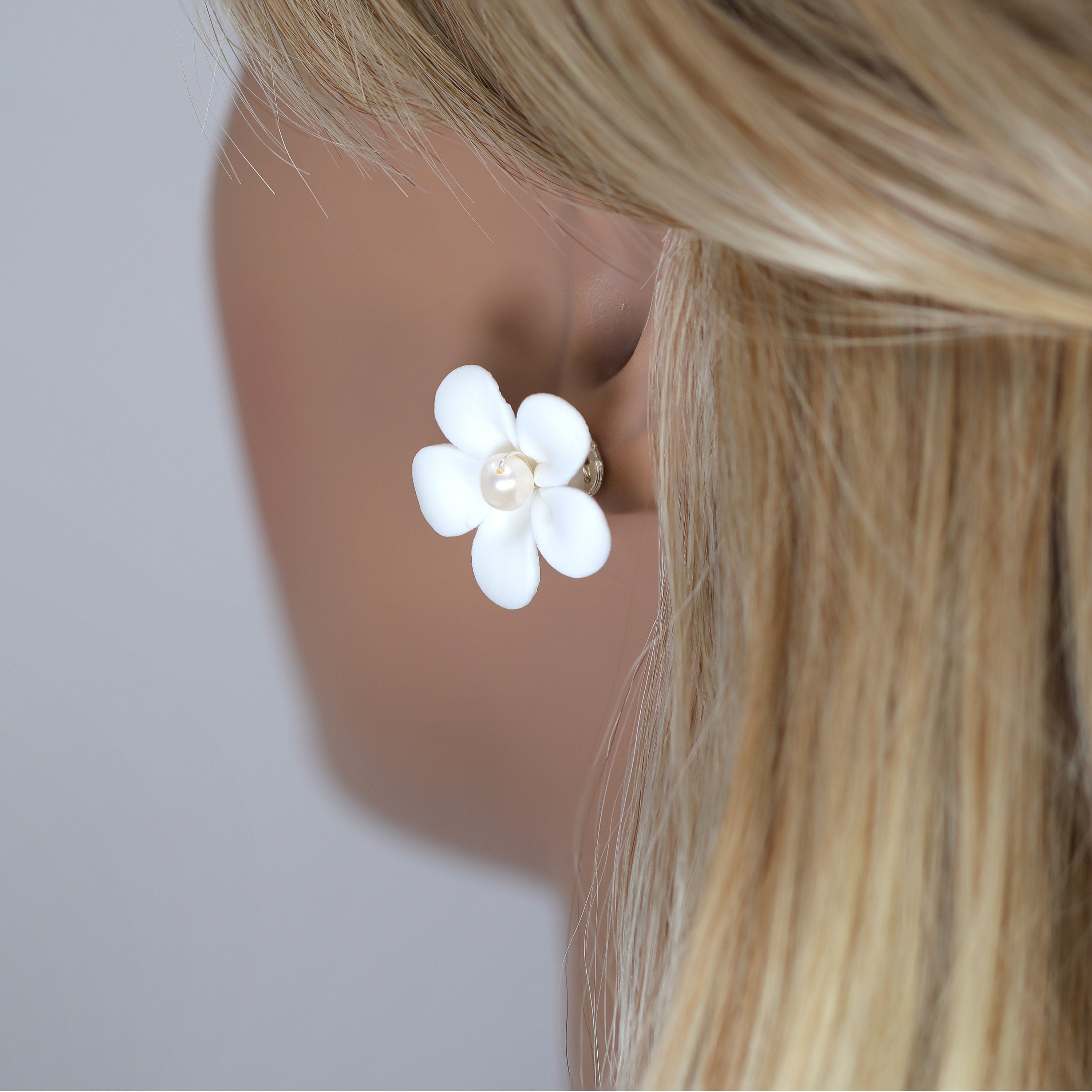 Elegant Porcelain White Floral Pearl Stud Earrings - Natural Pearl Bridal Jewelry for Wedding, Bridesmaid & Special Occasions | Perfect for Bridal Party, Prom & Evening Events