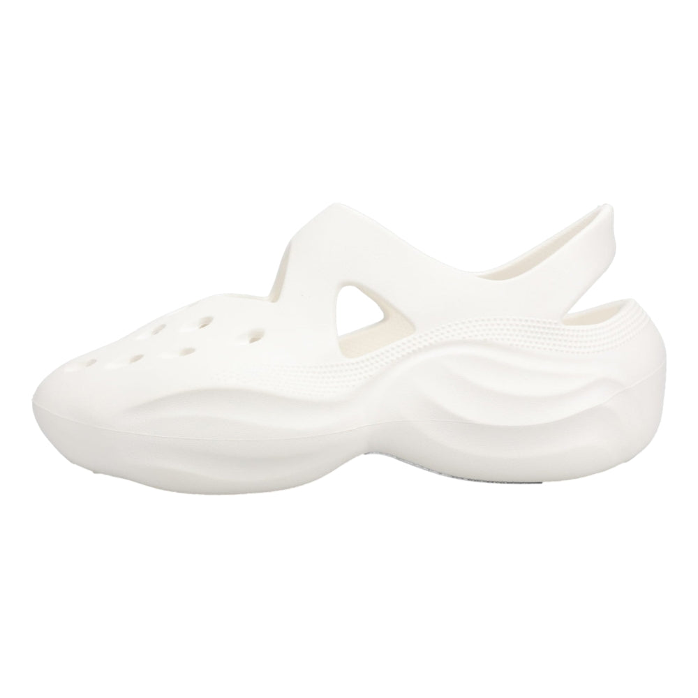 Crocs DYZ X Crocs Diffuser in White - Comfortable & Stylish Unisex Clogs for Men and Women - Perfect for Casual Wear, Outdoor Activities, and Home Relaxation