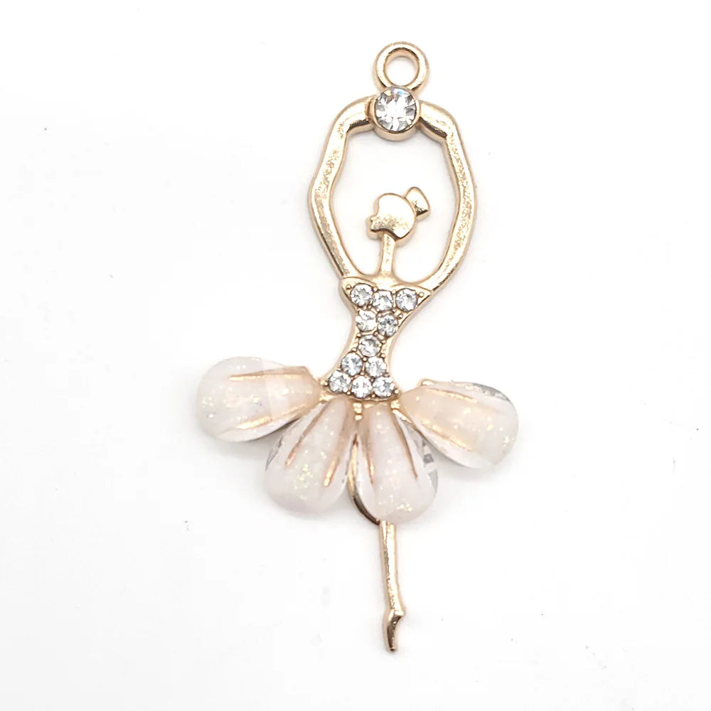 Elegant Pearl & Crystal Crown Shoe Charms - Metal Shoe Accessories for Women's Crocs - Decorative Buckle Clog Decor - Perfect Gift for Shoe Lovers (Great for Parties, Weddings & Everyday Wear)