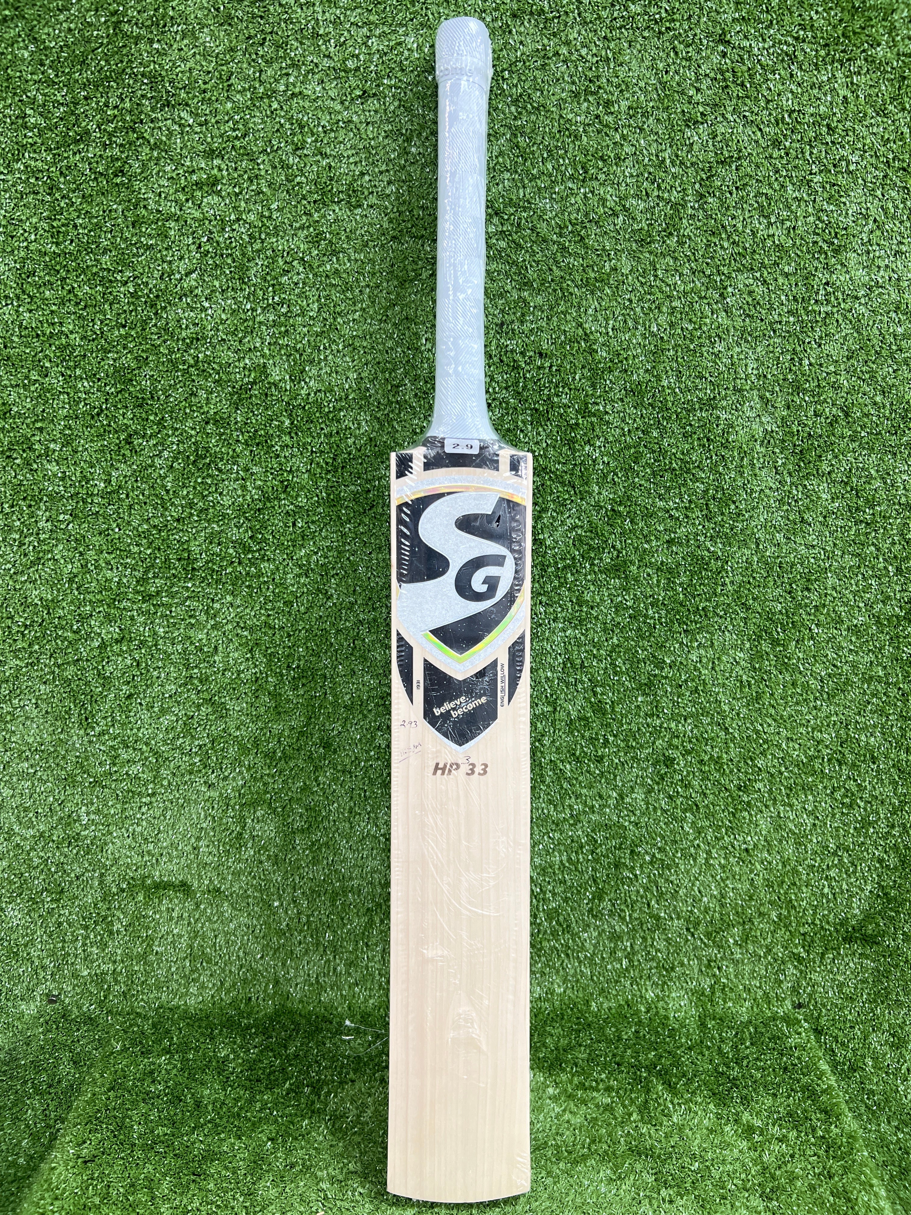 Original SG Hardik Pandya HP 33 Cricket Bat - Professional Grade Willow for Power Hitting - Perfect for Competitive Matches & Training Sessions