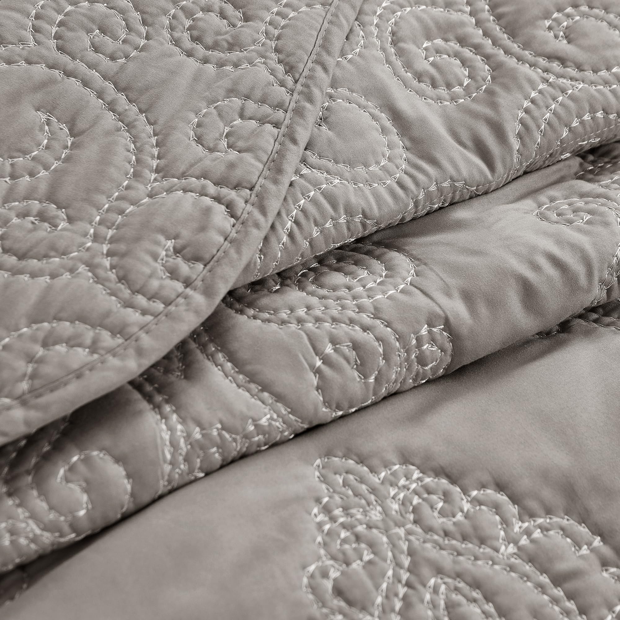 Premium King Size Quilt Bedspread Set - 4 Piece 120