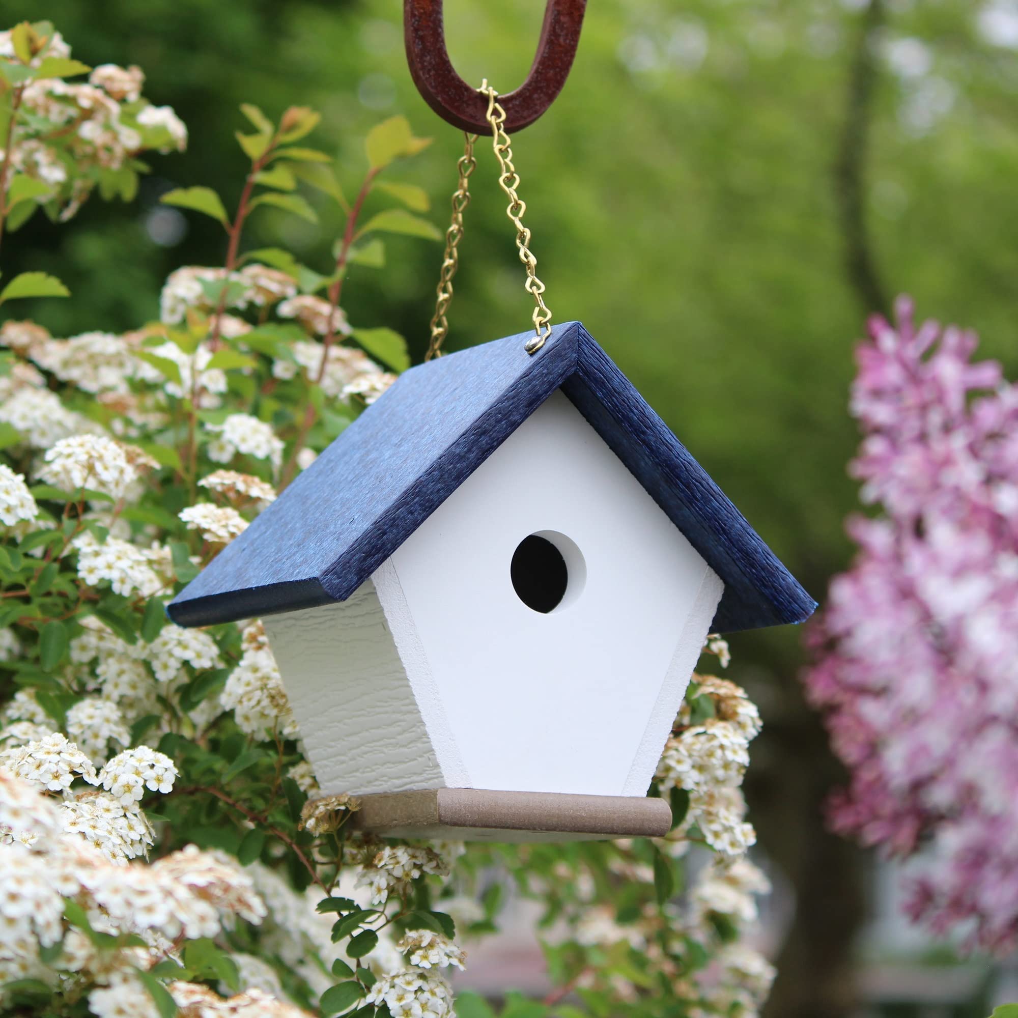 HomePro Garden Hanging Wren House - Durable Navy Blue Poly Lumber Bird House for Outdoor Use | Attracts Wrens & Small Birds | Perfect for Backyards, Gardens & Patios