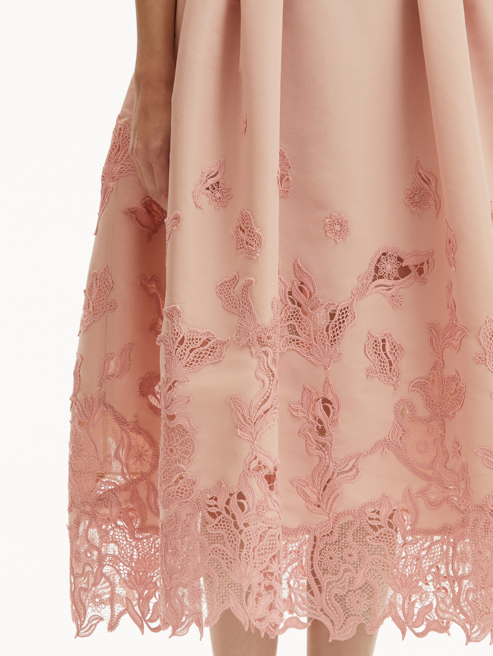 Elegant Bellflower Guipure Cocktail Dress for Women - Floral Lace Party Gown for Evening Events, Weddings & Special Occasions
