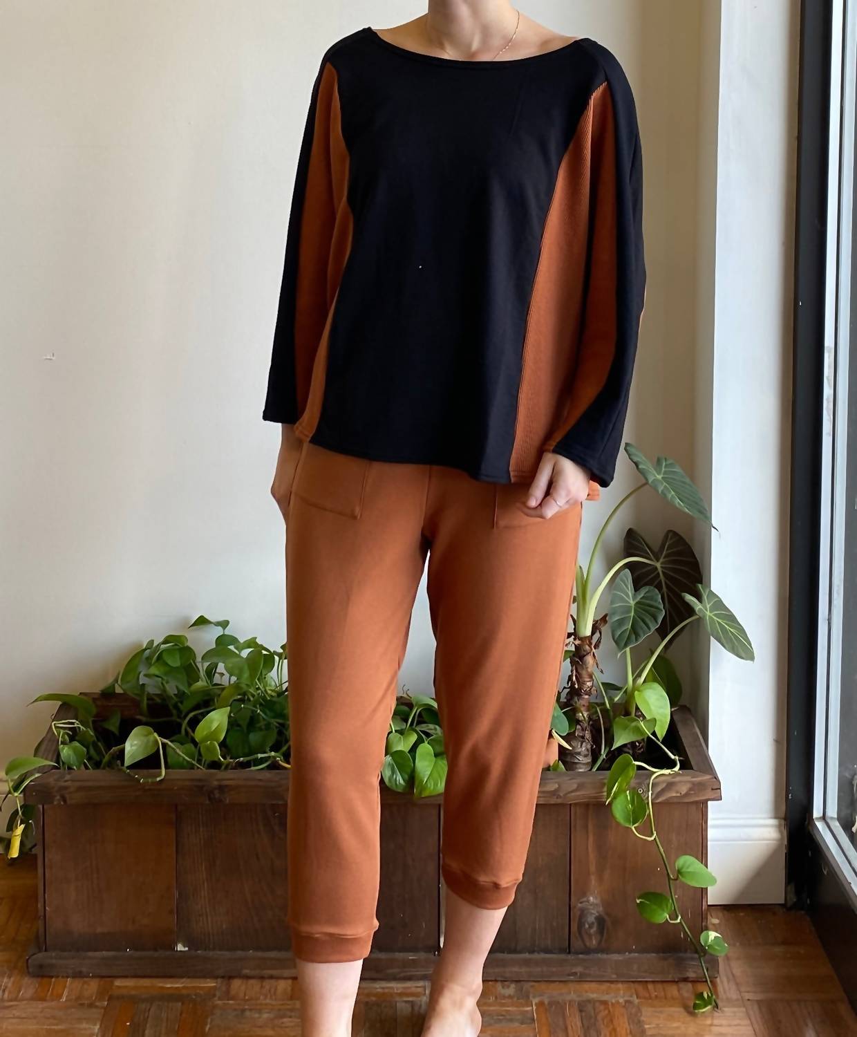 black/rust