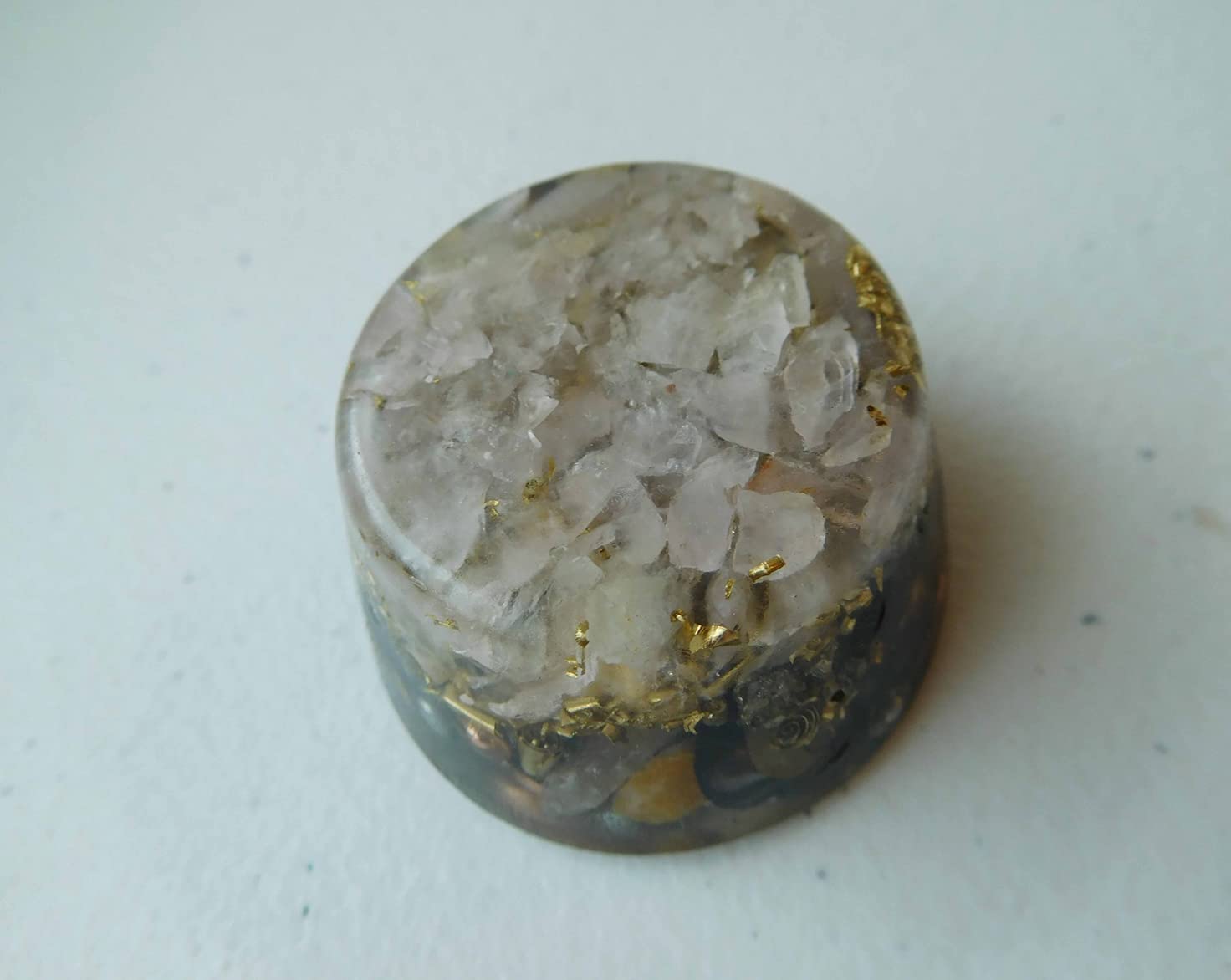 Pink Rose Quartz Crystal Tower - Orgone Generator & Energy Accumulator with Rose Quartz | Healing Stone for Meditation, Reiki, Chakra Balancing & Positive Energy | Perfect Spiritual Gift