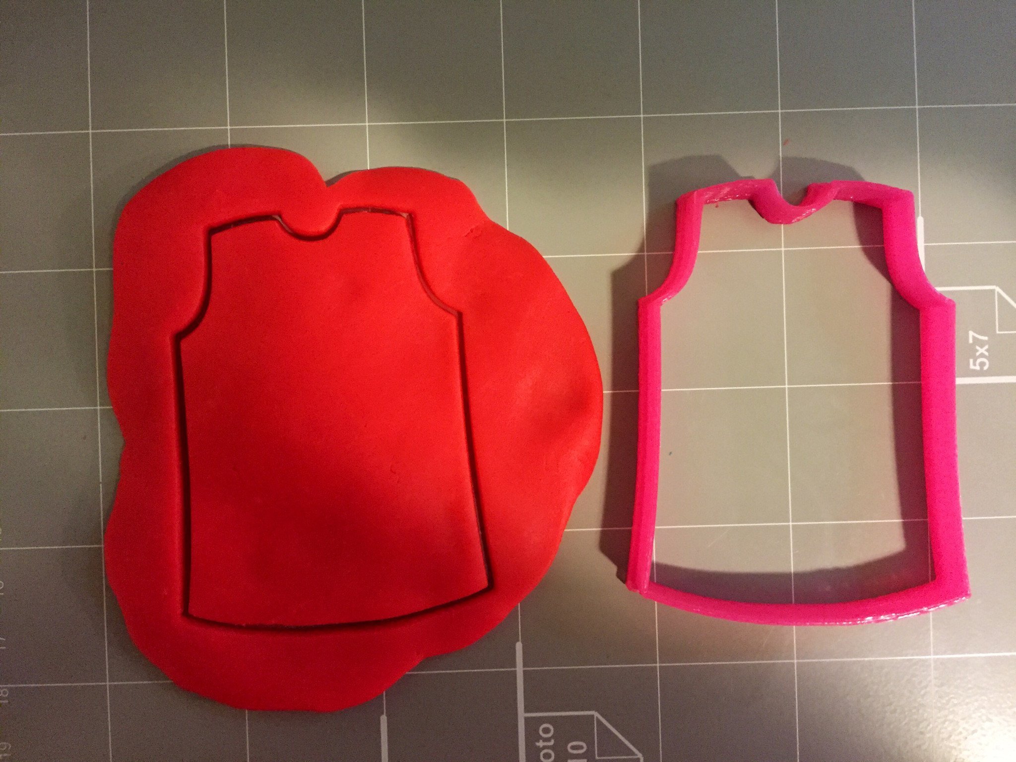 3 Inch Jersey Cookie Cutter - Football Shaped Baking Tool for Sports Themed Cookies, Cupcakes & Party Treats - Perfect for Game Day, Birthday Parties & Team Events