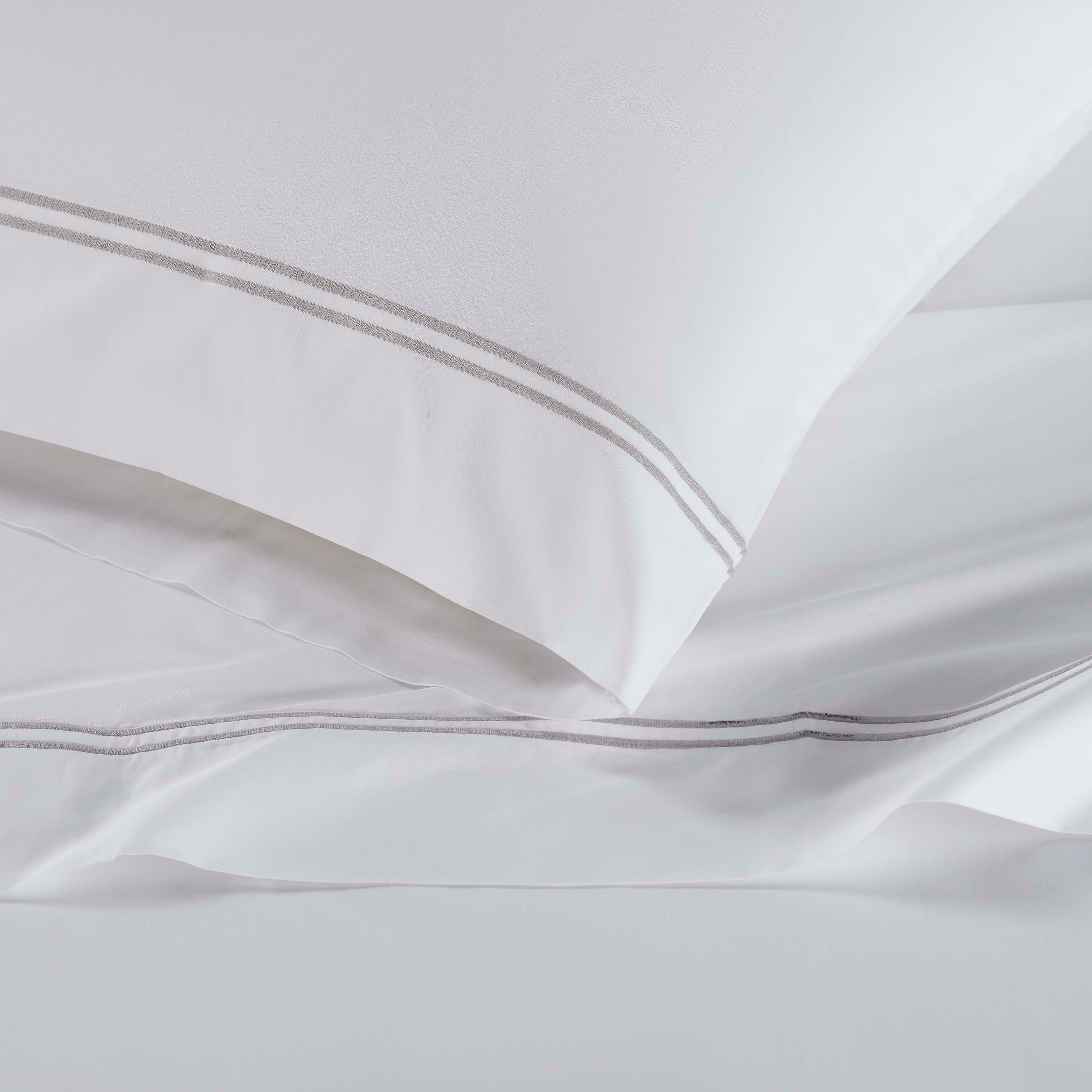 Premium Fieldstone Cotton 2-Line Embroidered Deep Pocket Sheet Set - Queen Size, 4-Piece Bedding Set for Comfortable Sleep & Luxury Bedroom Decor
