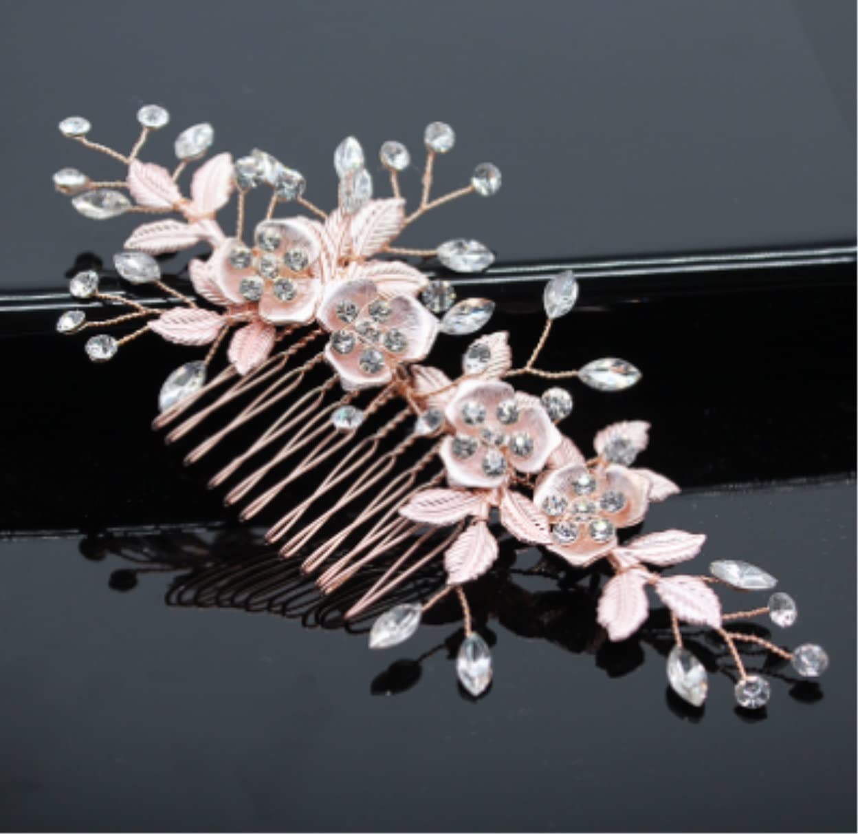 Elegant Bridal Hair Comb with Pearls & Crystals - Alloy Wedding Hair Clip Side Comb for Brides - Perfect for Weddings, Prom, and Formal Events