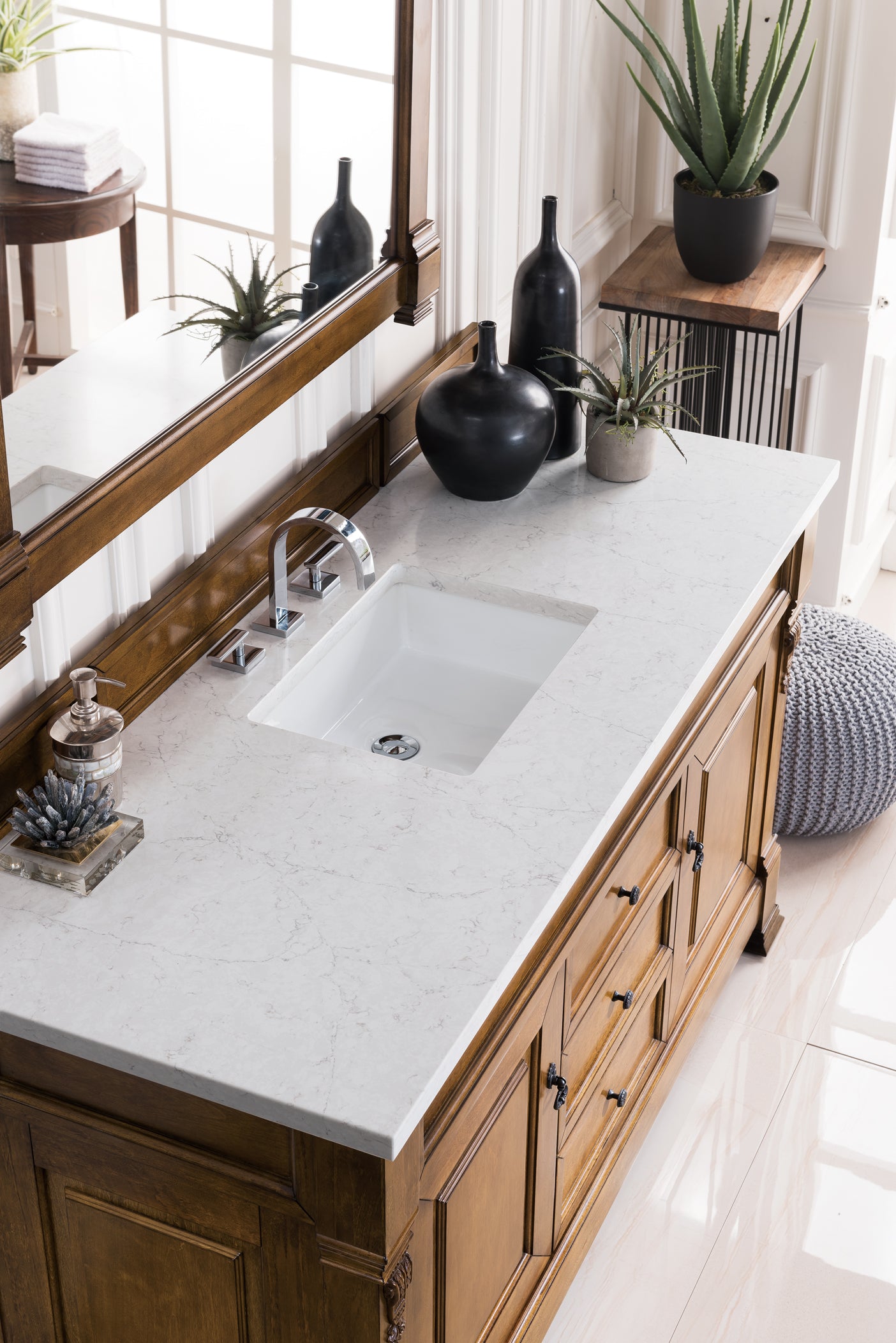 Brookfield 60 Inch Single Bathroom Vanity Set with Country Oak Finish & 3CM Eternal Jasmine Pearl Quartz Countertop - Perfect for Modern Farmhouse or Rustic Bathroom Decor
