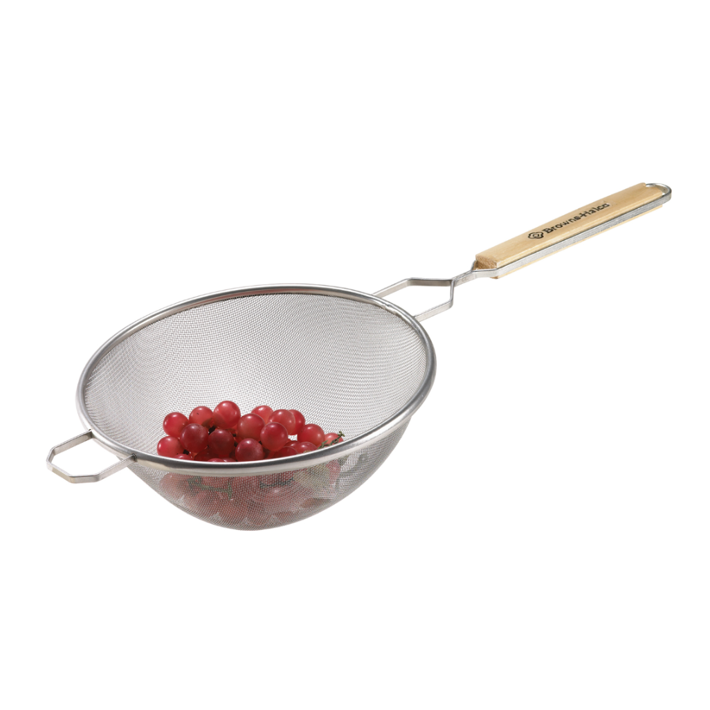 Browne 4.8 Inch Single Mesh Medium Stainless Steel Strainer with Wooden Handle - Perfect for Kitchen, Cooking, Tea, and Herbal Infusions