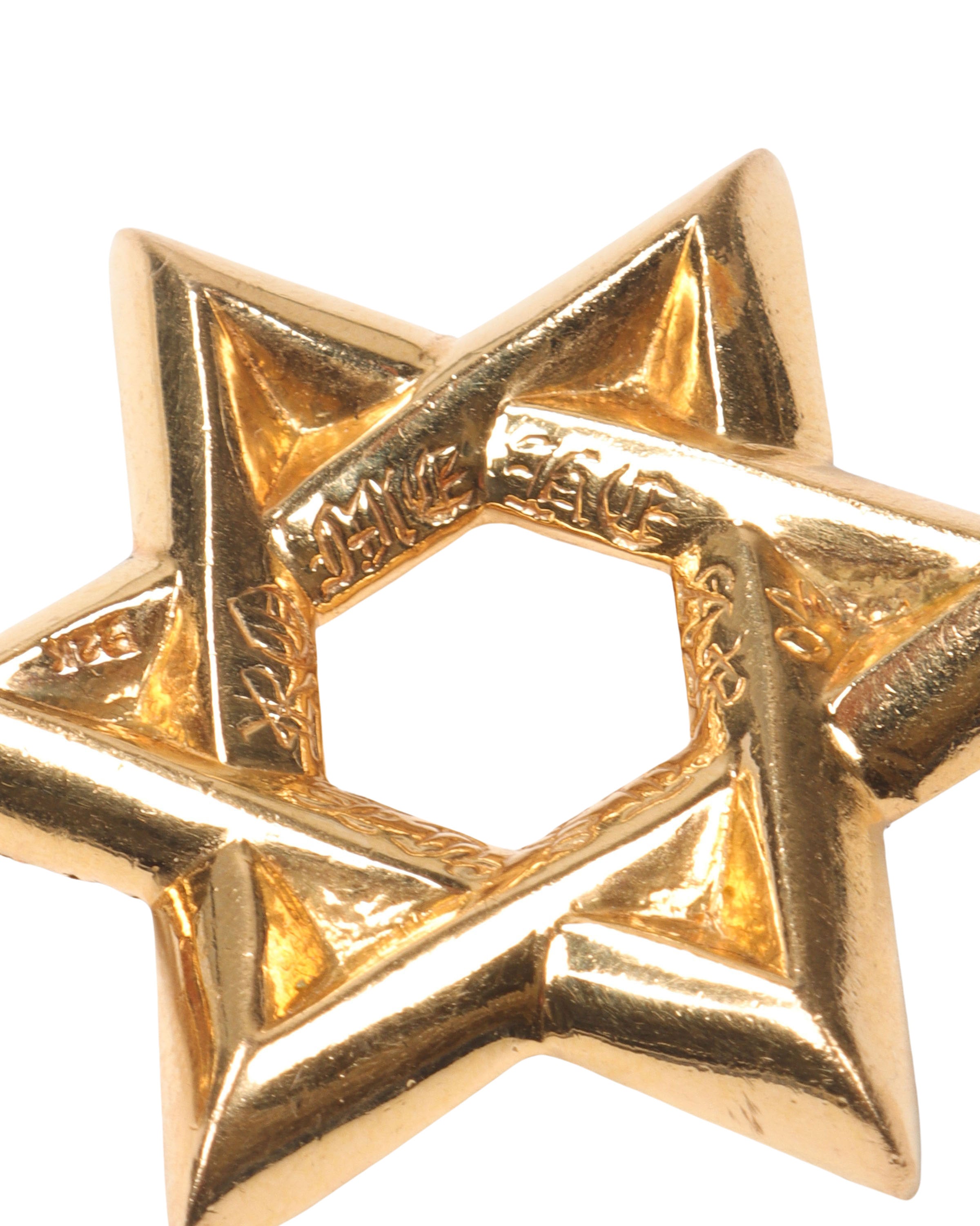 22k Gold & Diamond Star of David Pendant Necklace - Elegant Jewish Jewelry for Women & Men - Perfect for Hanukkah, Bar Mitzvah & Special Occasions