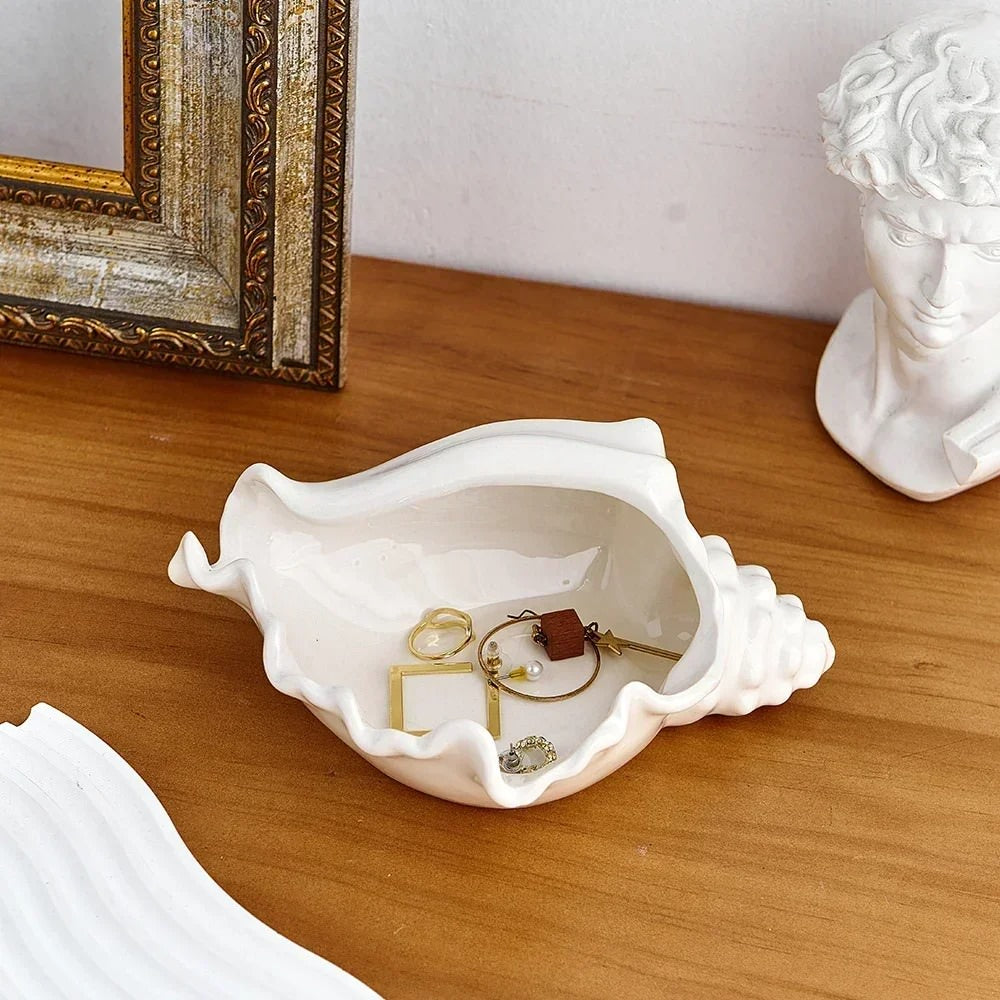 Elegant Seashell Ceramic Jewelry Tray - Perfect for Organizing Rings, Earrings & Necklaces on Dresser or Vanity | Boho Beach Decor for Bedroom & Bathroom